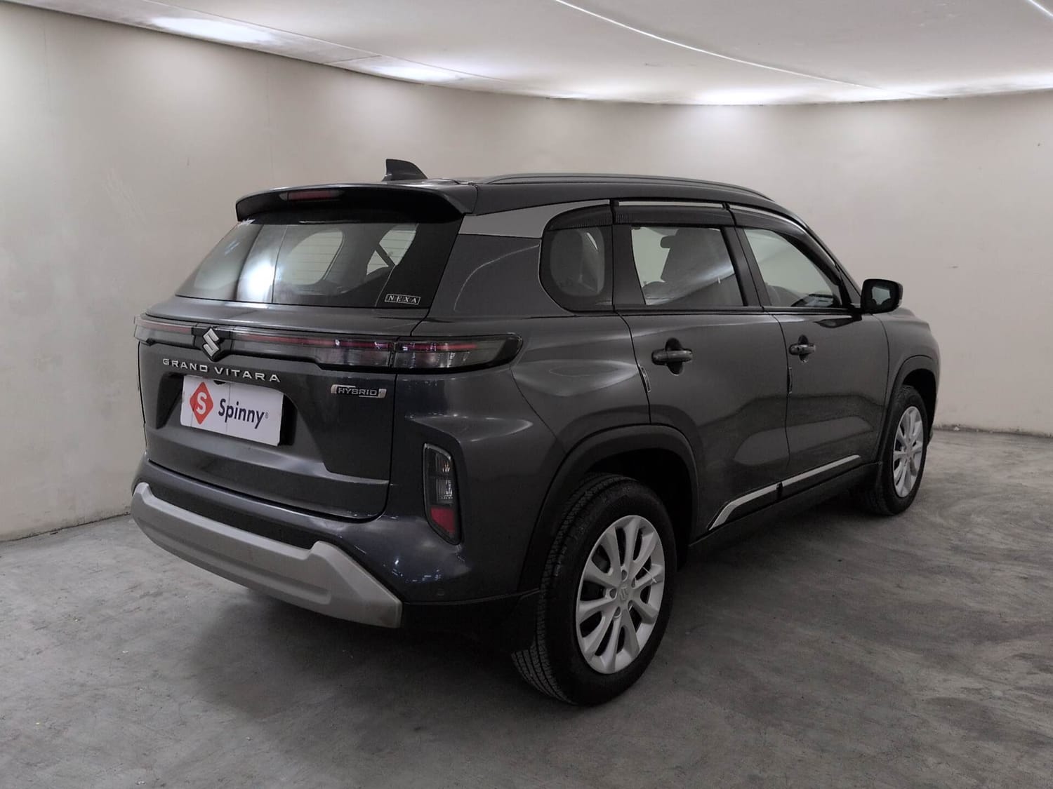 Used 2025 Maruti Suzuki Grand Vitara Delta Plus Intelligent Hybrid eCVT Hybrid Automatic exterior RIGHT REAR CORNER VIEW
