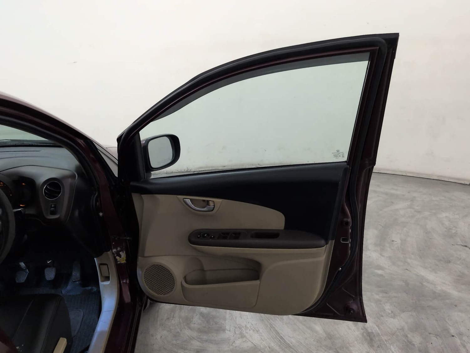 Used 2013 Honda Amaze 1.5 VX i-DTEC Diesel Manual interior RIGHT FRONT DOOR OPEN VIEW