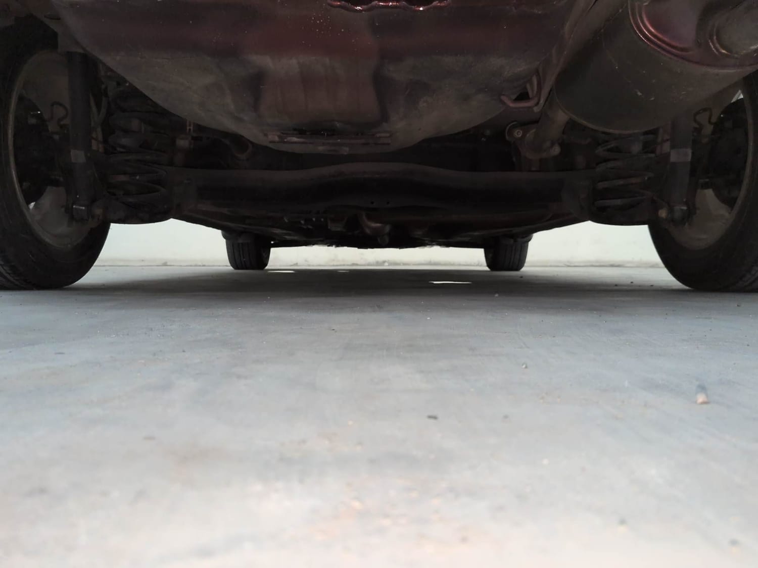 Used 2013 Honda Amaze 1.5 VX i-DTEC Diesel Manual extra REAR UNDERBODY VIEW (TAKEN FROM REAR)