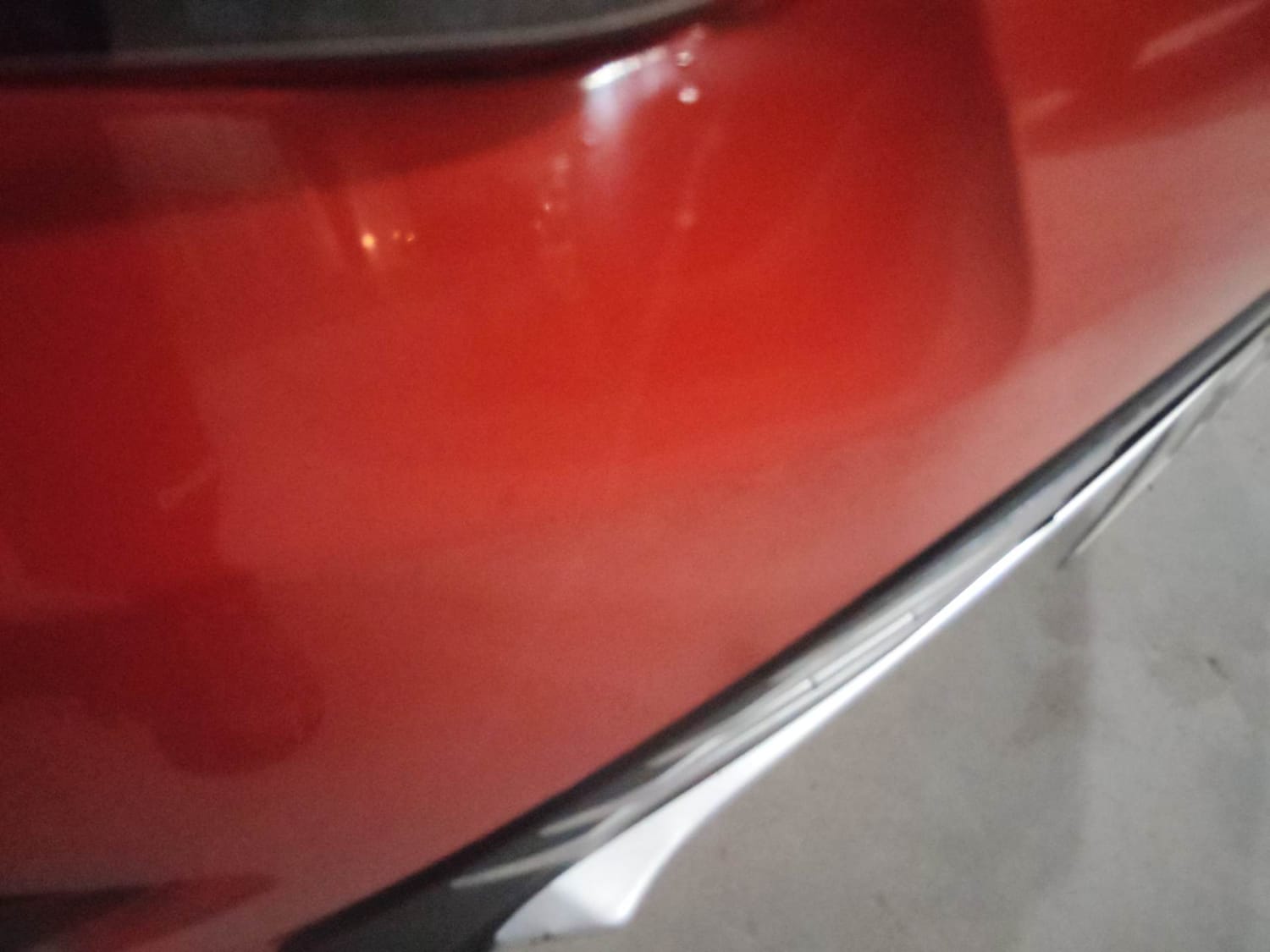 Used 2019 Mahindra XUV 300 1.5 W8 Diesel Manual dents MINOR SCRATCH