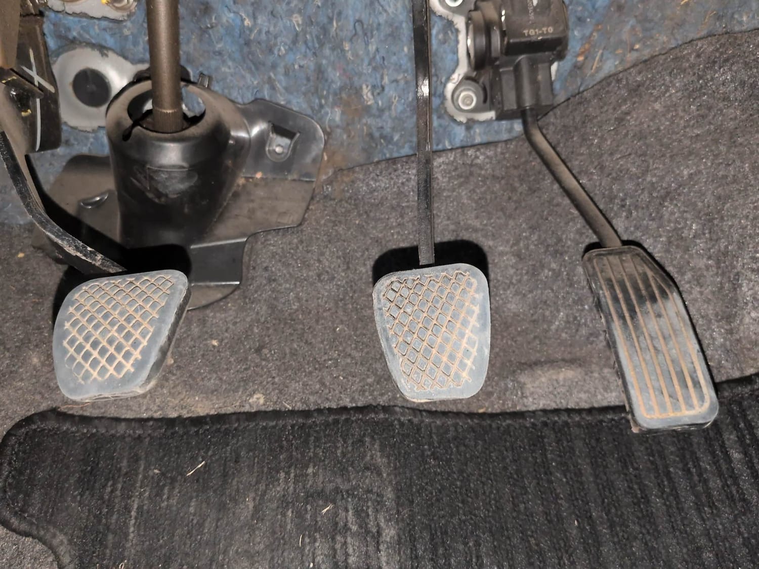 Used 2016 Honda Brio S MT Petrol Manual interior PEDALS VIEW