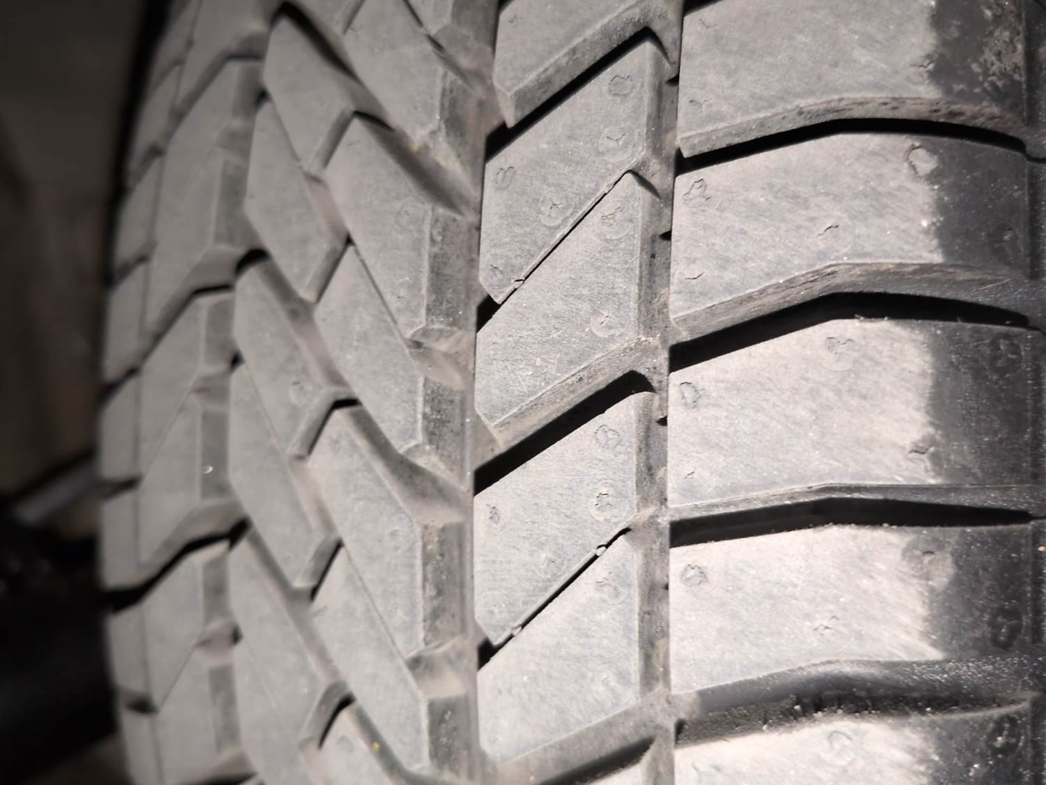 Used 2016 Honda Brio S MT Petrol Manual tyres RIGHT FRONT TYRE TREAD VIEW