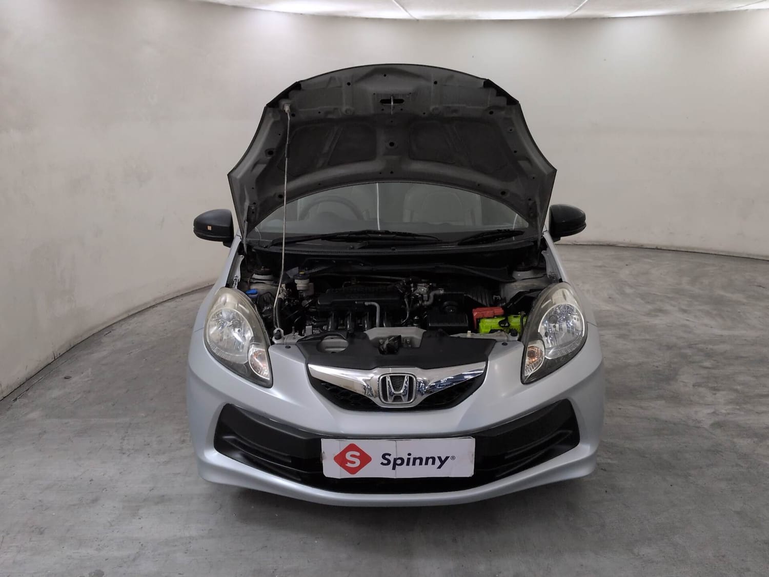 Used 2016 Honda Brio S MT Petrol Manual engine ENGINE & BONNET OPEN FRONT VIEW