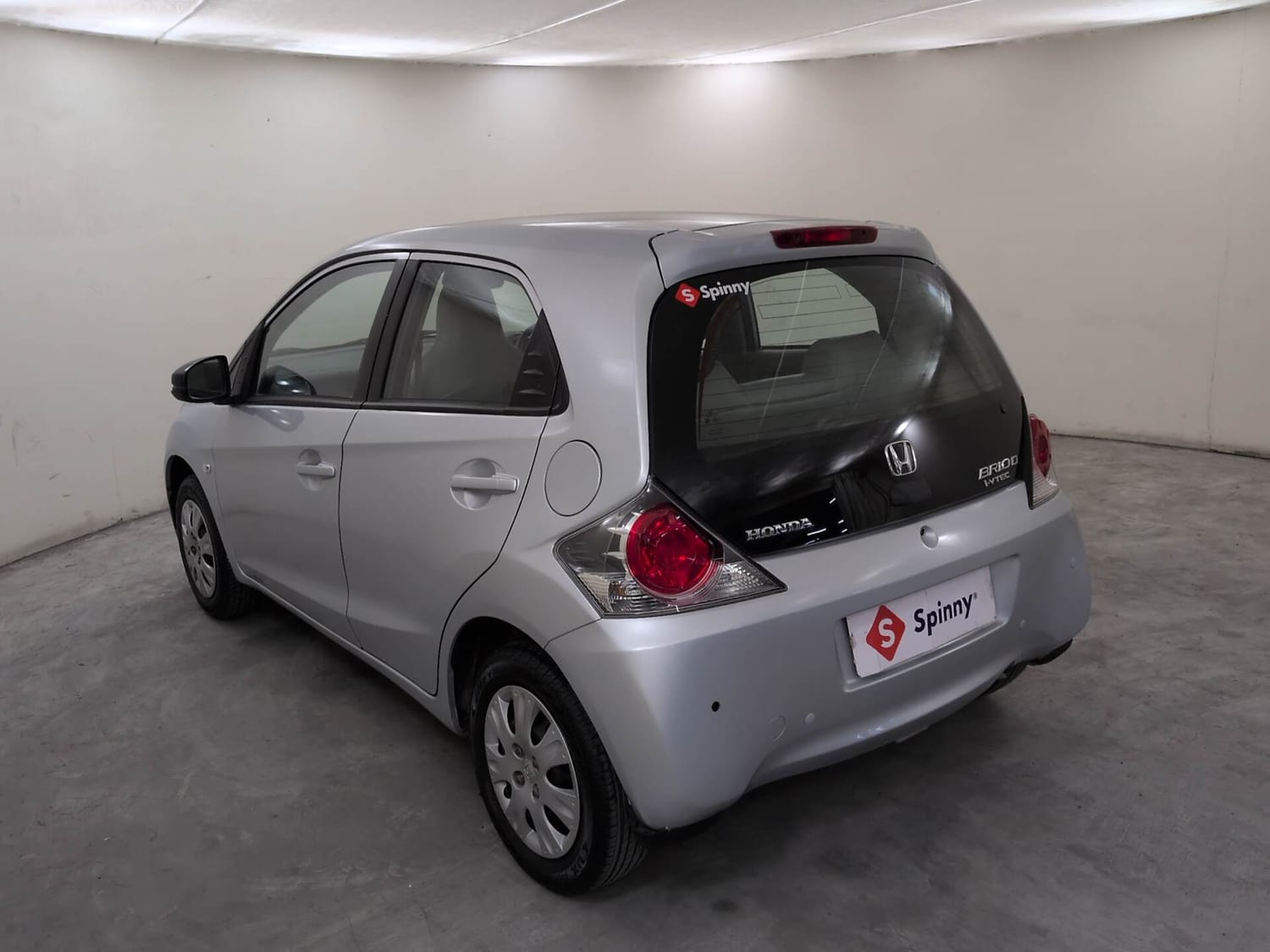 Used 2016 Honda Brio S MT Petrol Manual exterior LEFT REAR CORNER VIEW