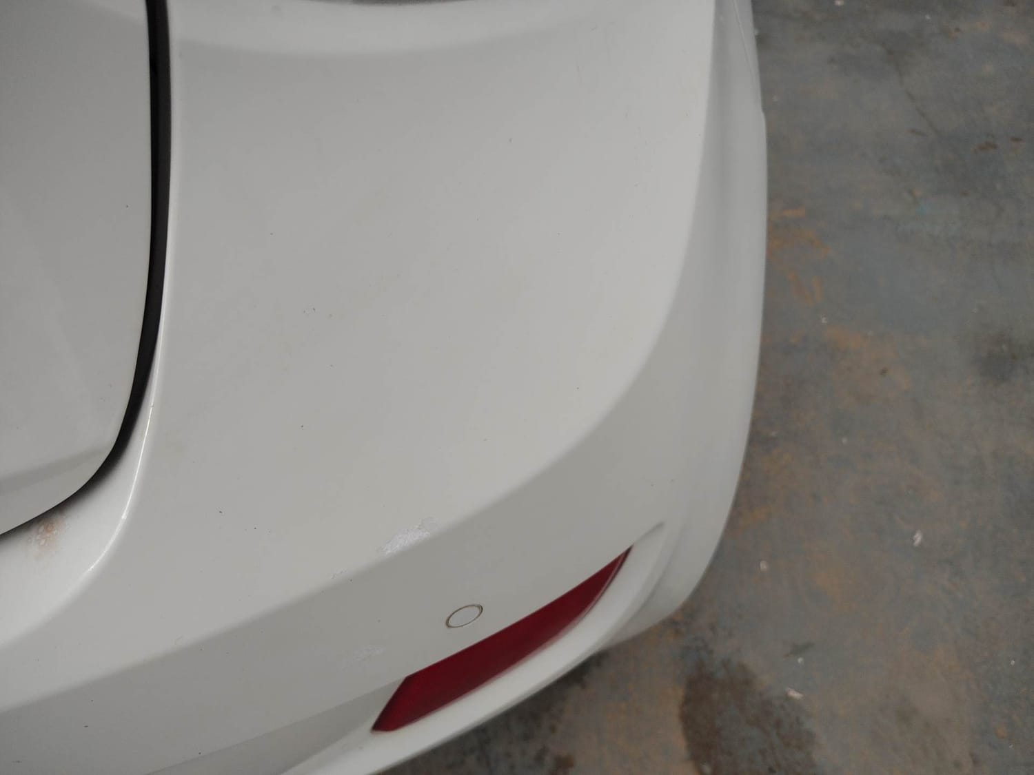 Used 2013 Hyundai Grand i10 Sportz AT 1.2 Kappa VTVT Petrol Automatic dents MINOR SCRATCH