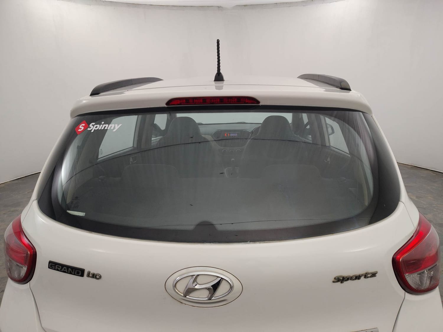 Used 2013 Hyundai Grand i10 Sportz AT 1.2 Kappa VTVT Petrol Automatic exterior BACK WINDSHIELD VIEW