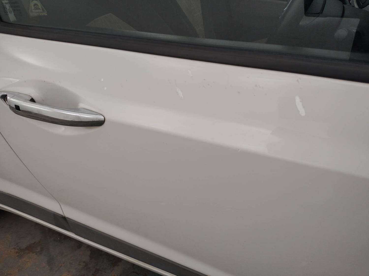 Used 2013 Hyundai Grand i10 Sportz AT 1.2 Kappa VTVT Petrol Automatic dents MINOR SCRATCH
