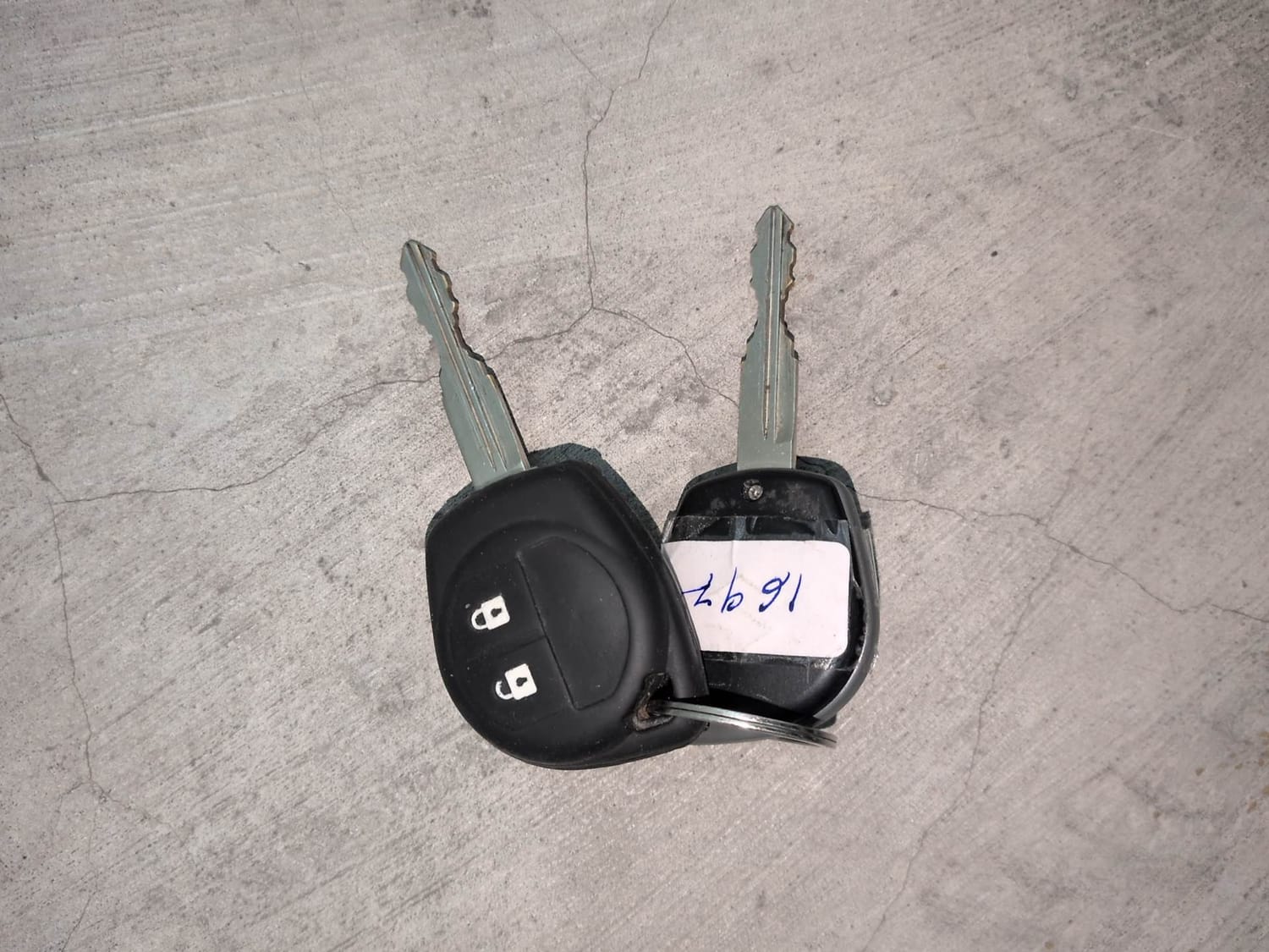Used 2014 Maruti Suzuki Ritz Zxi BS-IV Petrol Manual extra CAR KEY VIEW