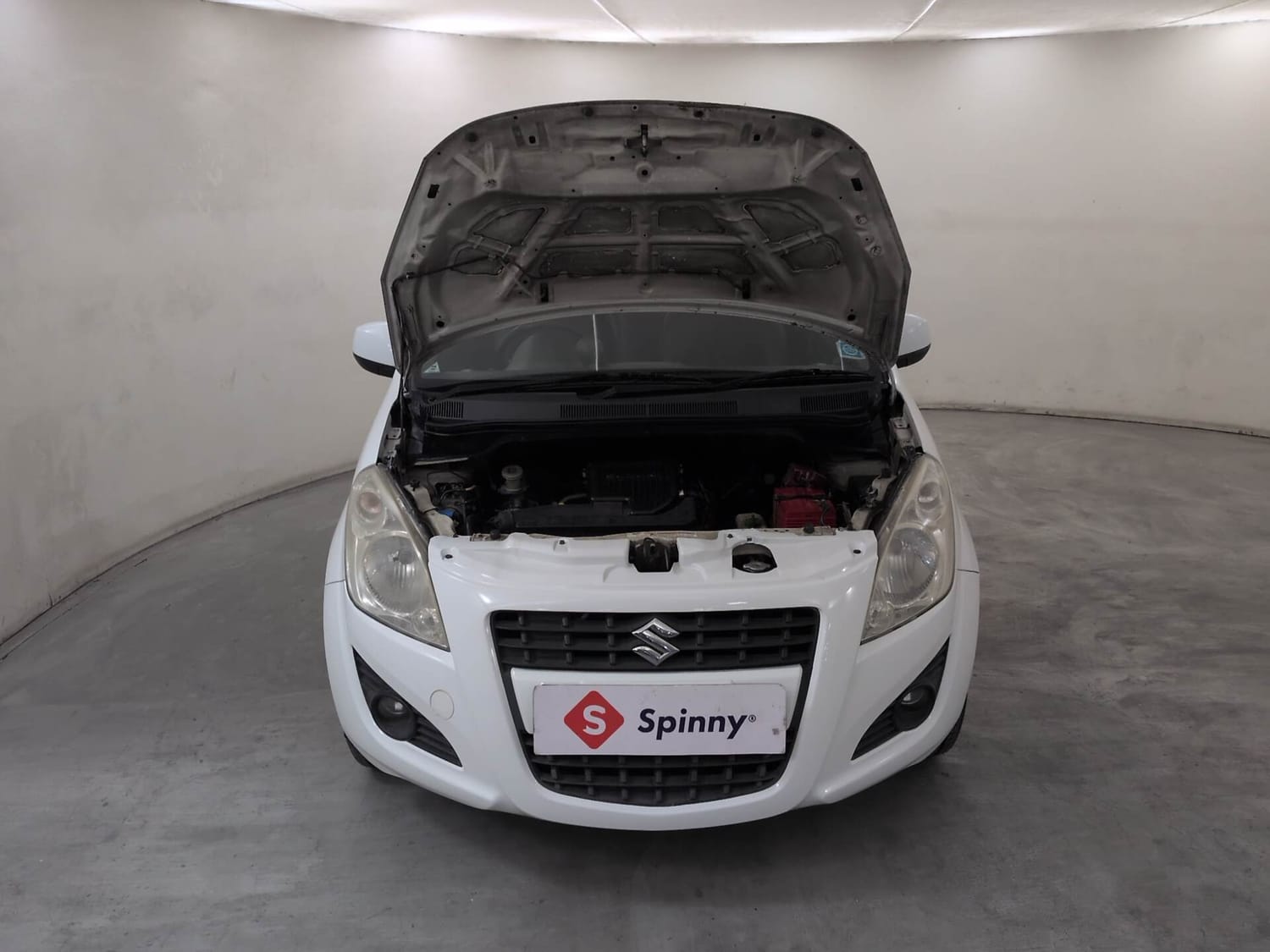 Used 2014 Maruti Suzuki Ritz Zxi BS-IV Petrol Manual engine ENGINE & BONNET OPEN FRONT VIEW