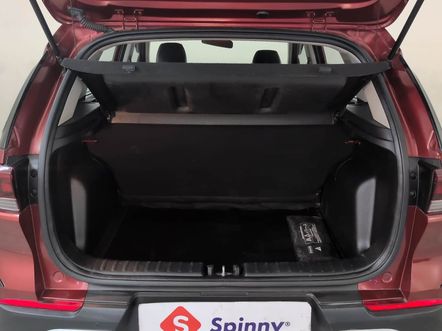 Used 2022 Kia Sonet HTX 1.5 AT Diesel Automatic interior DICKY INSIDE VIEW