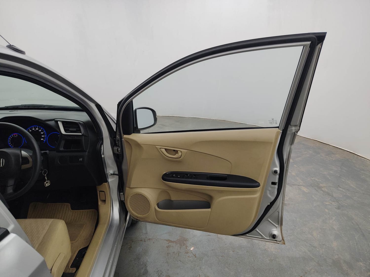 Used 2017 Honda Brio S MT Petrol Manual interior RIGHT FRONT DOOR OPEN VIEW