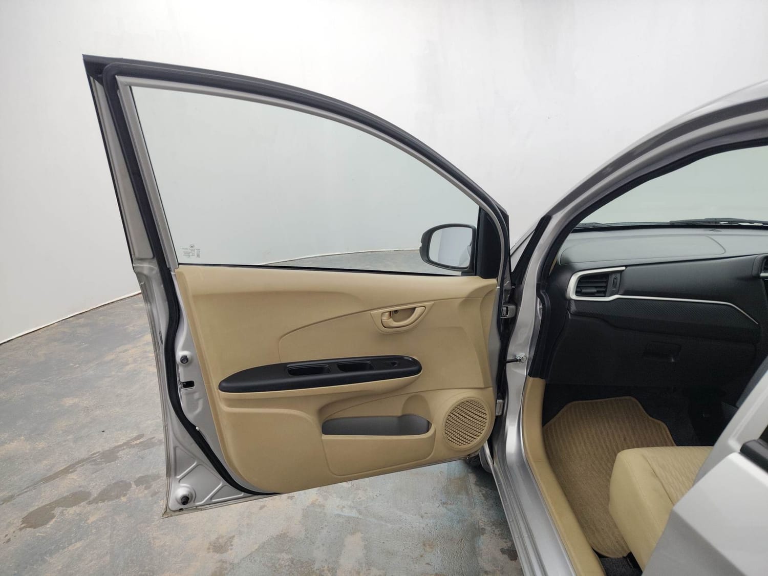 Used 2017 Honda Brio S MT Petrol Manual interior LEFT FRONT DOOR OPEN VIEW