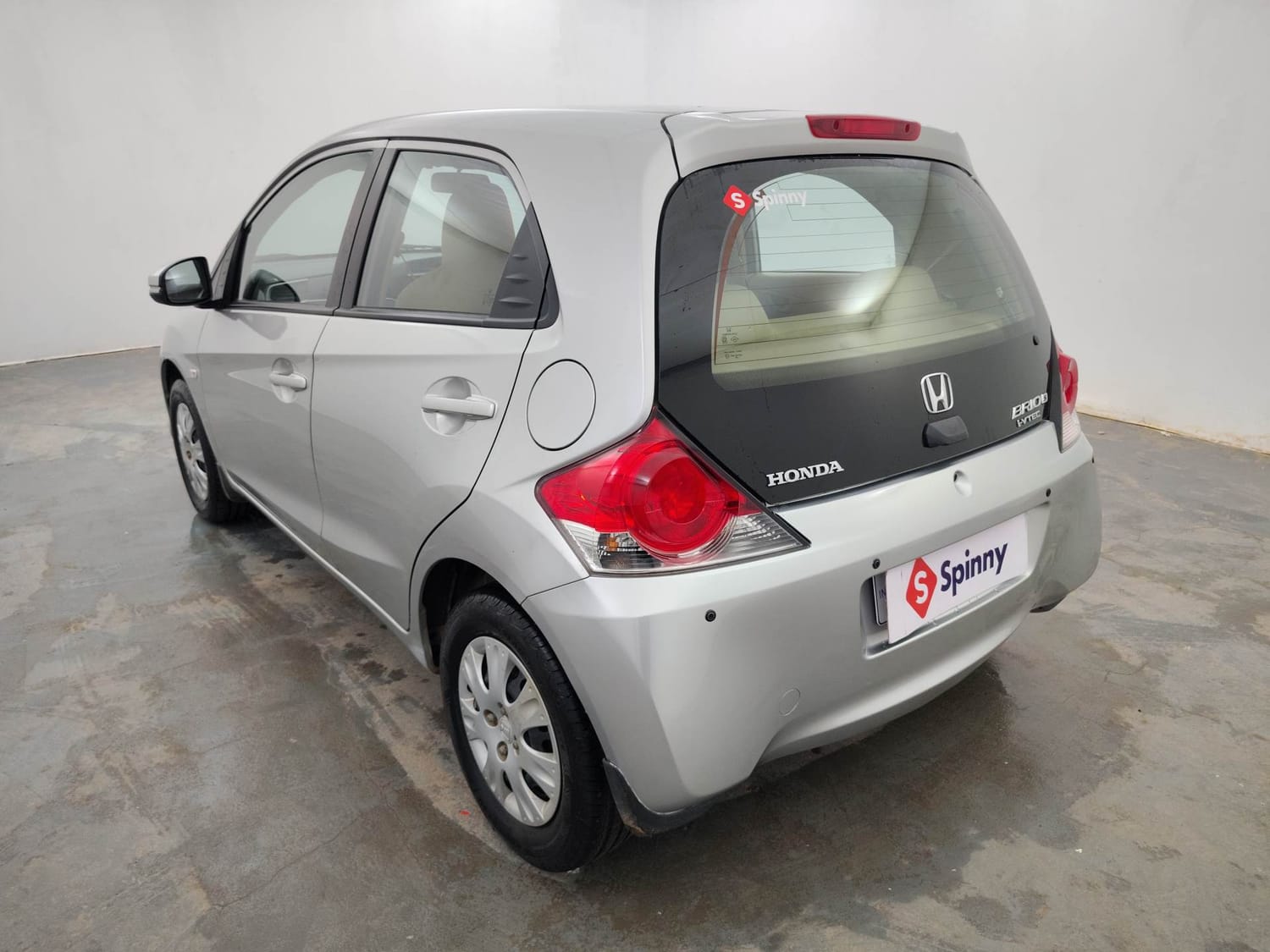 Used 2017 Honda Brio S MT Petrol Manual exterior LEFT REAR CORNER VIEW