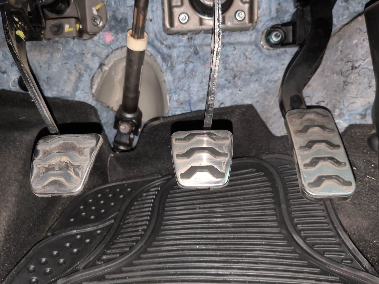 Used 2024 Hyundai Creta N-Line N10 1.5 Turbo MT Petrol Manual interior PEDALS VIEW