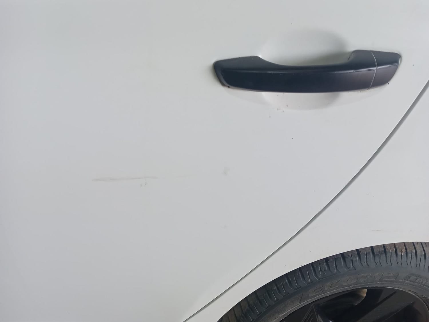 Used 2021 Hyundai Verna SX 1.5 VTVT IVT Petrol Automatic dents MINOR SCRATCH