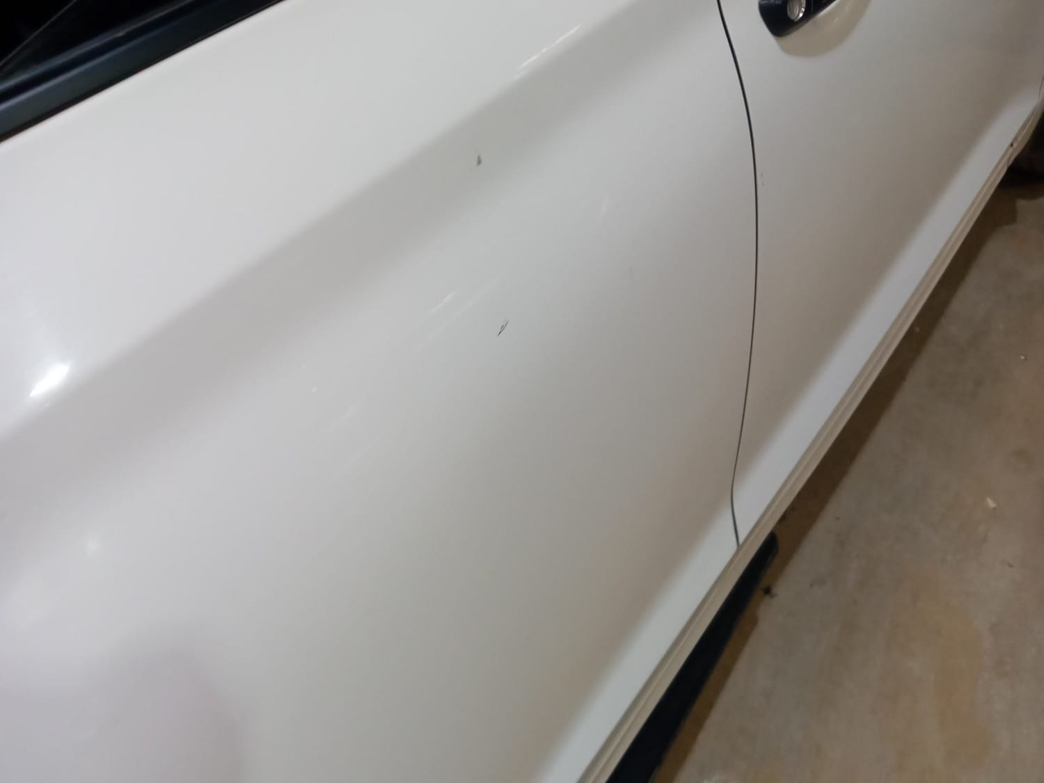 Used 2021 Hyundai Verna SX 1.5 VTVT IVT Petrol Automatic dents MINOR SCRATCH