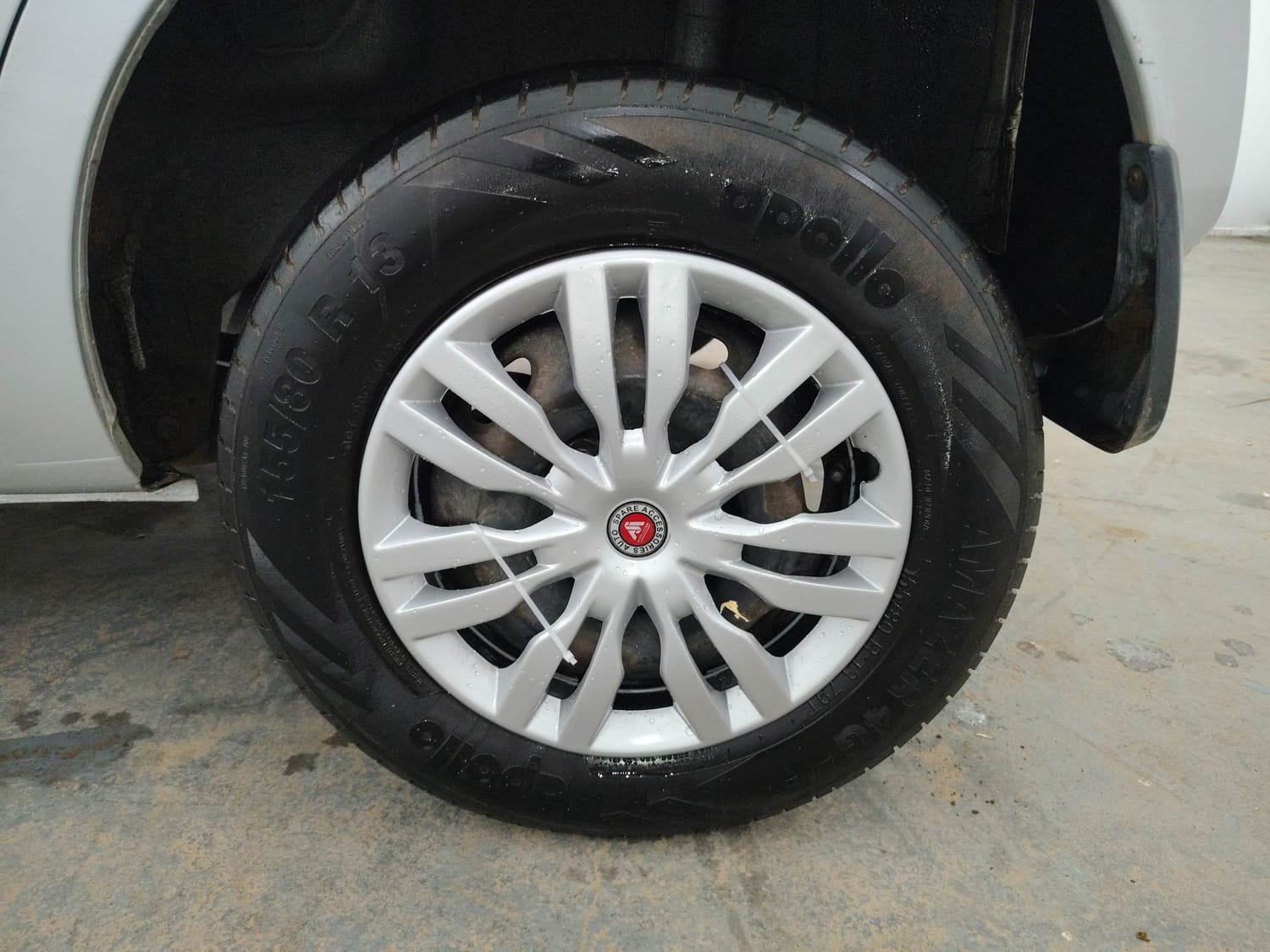 Used 2016 Datsun Redi-GO T (O) Petrol Manual tyres LEFT REAR TYRE RIM VIEW