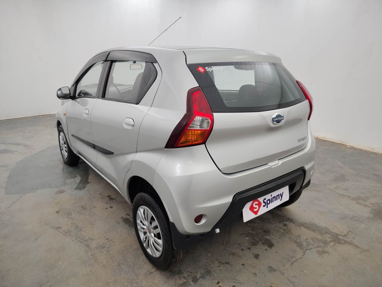Used 2016 Datsun Redi-GO T (O) Petrol Manual exterior LEFT REAR CORNER VIEW