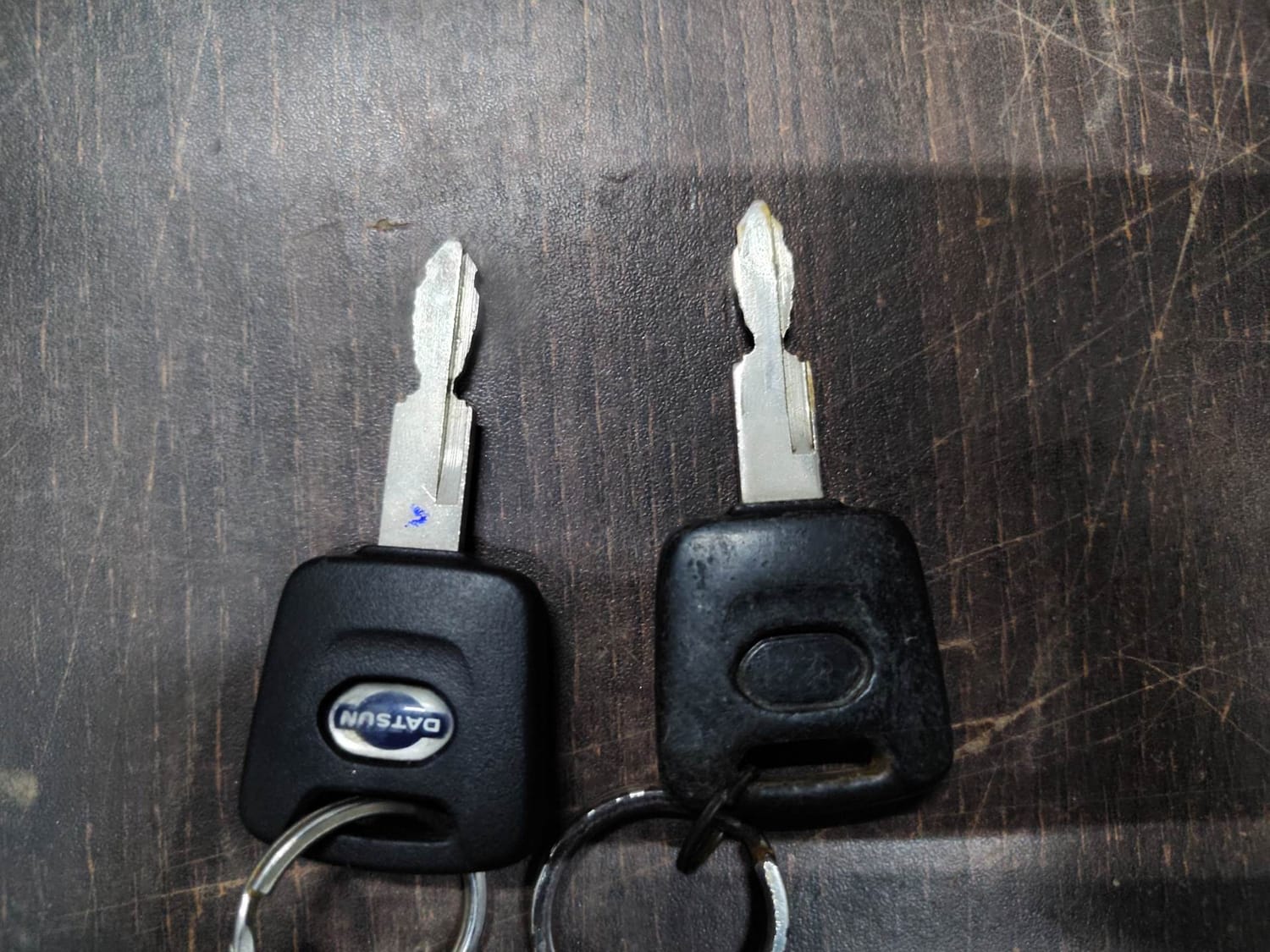 Used 2016 Datsun Redi-GO T (O) Petrol Manual extra CAR KEY VIEW
