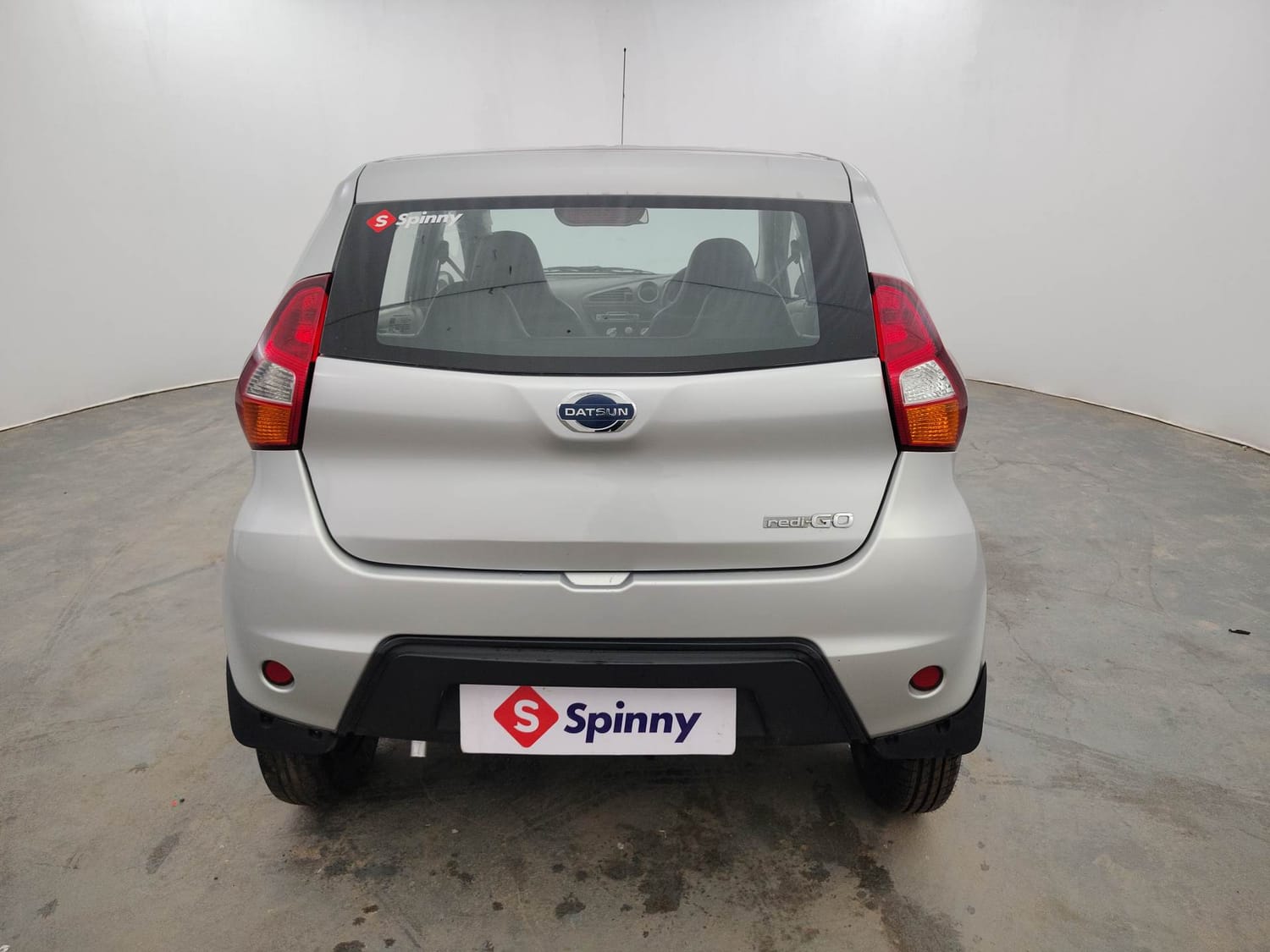 Used 2016 Datsun Redi-GO T (O) Petrol Manual exterior BACK VIEW
