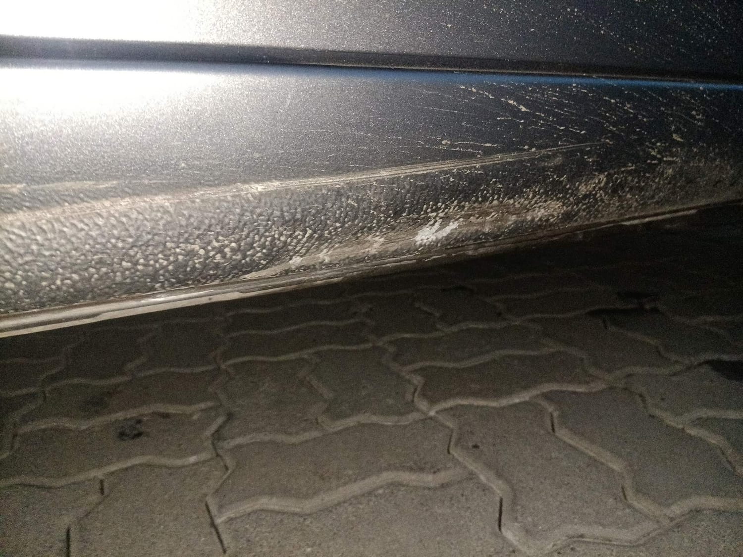 Used 2017 Maruti Suzuki Swift VXi Petrol Manual dents MINOR DENT