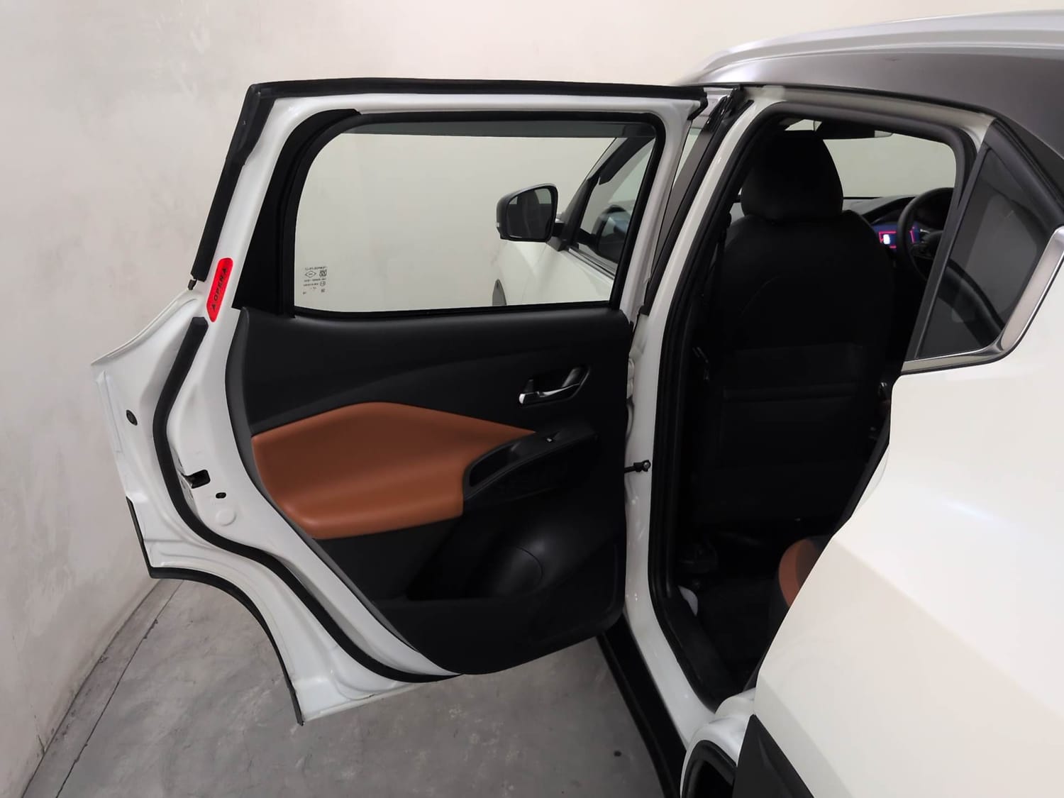 Used 2026 Nissan Magnite Tekna Plus HRAO 1.0 Turbo Petrol MT Dual Tone Petrol Manual interior LEFT REAR DOOR OPEN VIEW