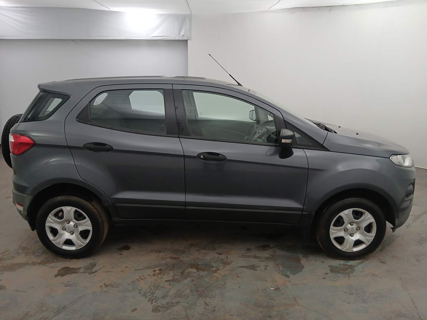 Used 2017 Ford EcoSport Ambiente 1.5L Ti-VCT Petrol Manual exterior RIGHT SIDE VIEW