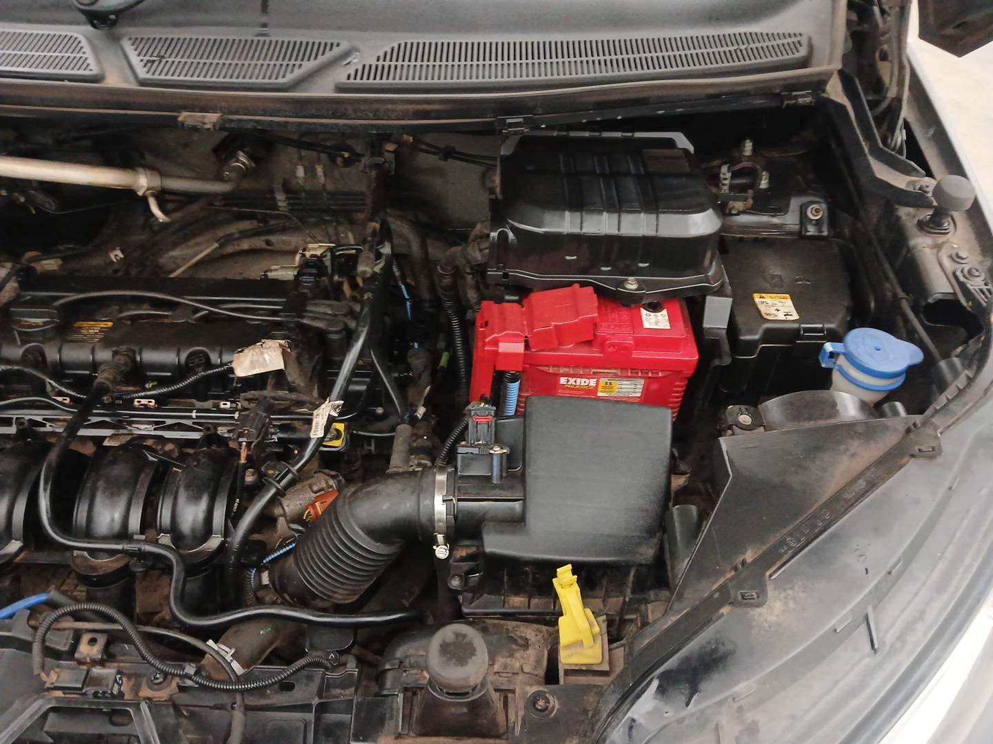Used 2017 Ford EcoSport Ambiente 1.5L Ti-VCT Petrol Manual engine ENGINE LEFT SIDE VIEW