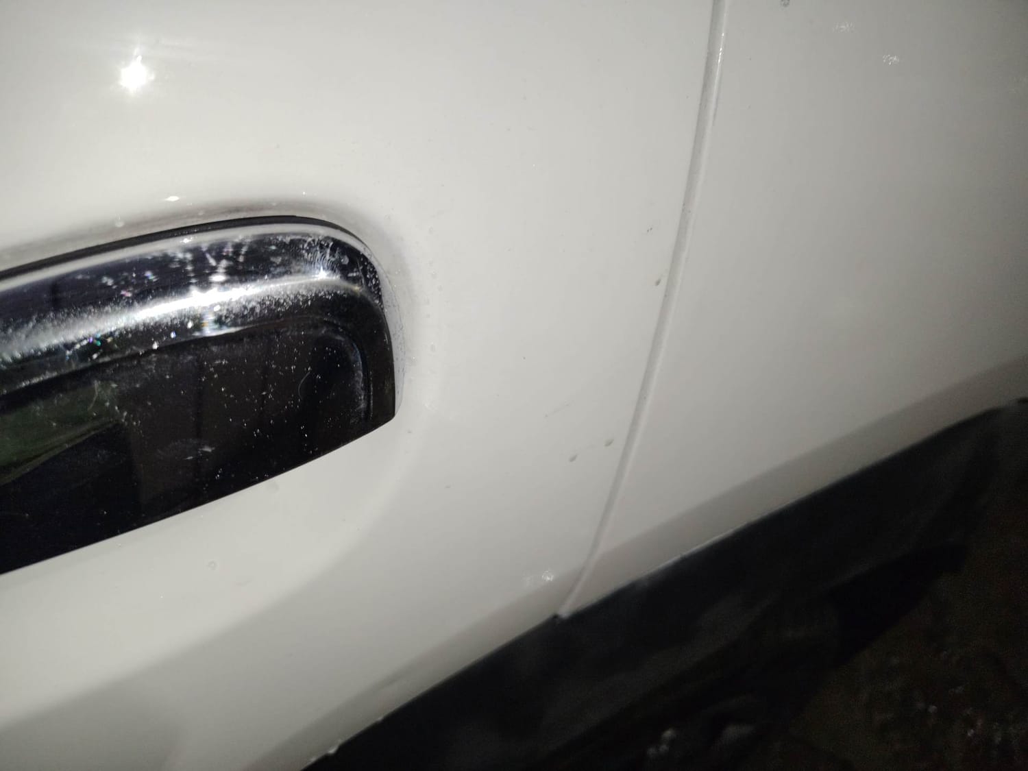 Used 2016 Renault Kwid RXT Petrol Manual dents MINOR SCRATCH