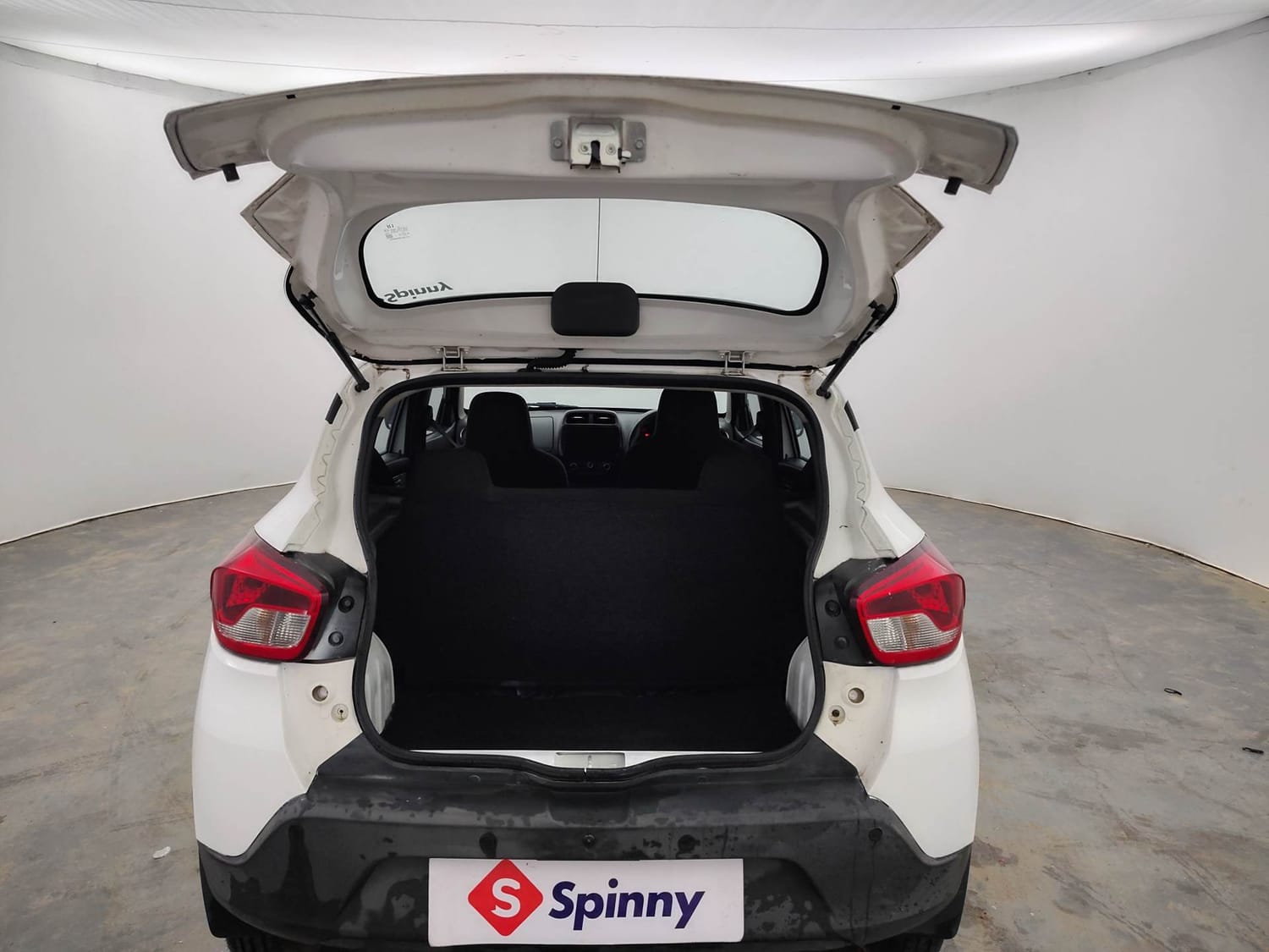 Used 2016 Renault Kwid RXT Petrol Manual interior DICKY DOOR OPEN VIEW