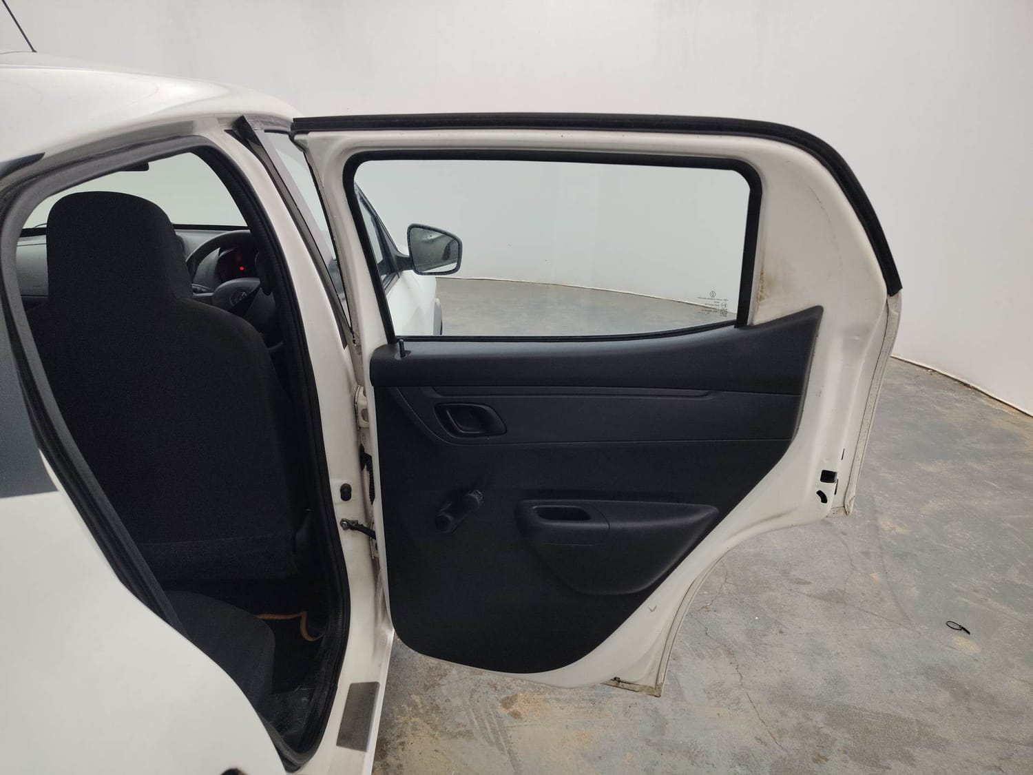 Used 2016 Renault Kwid RXT Petrol Manual interior RIGHT REAR DOOR OPEN VIEW