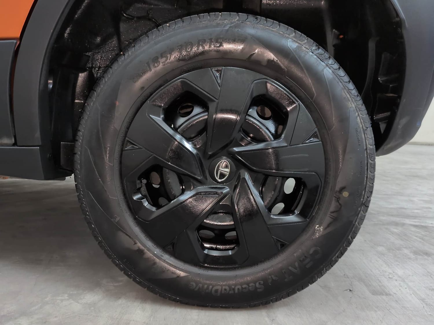 Used 2021 Tata Punch Adventure MT Petrol Manual tyres LEFT REAR TYRE RIM VIEW