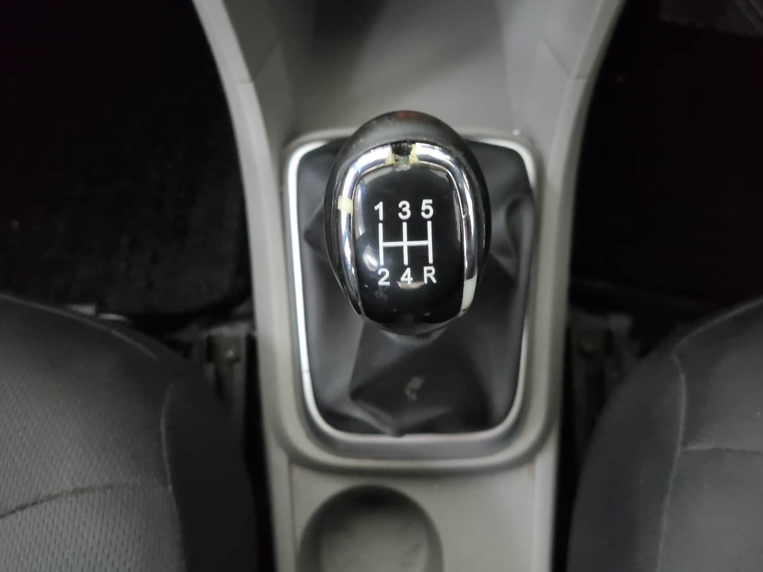 Used 2017 Tata Tiago Revotorq XT Diesel Manual interior GEAR  KNOB VIEW