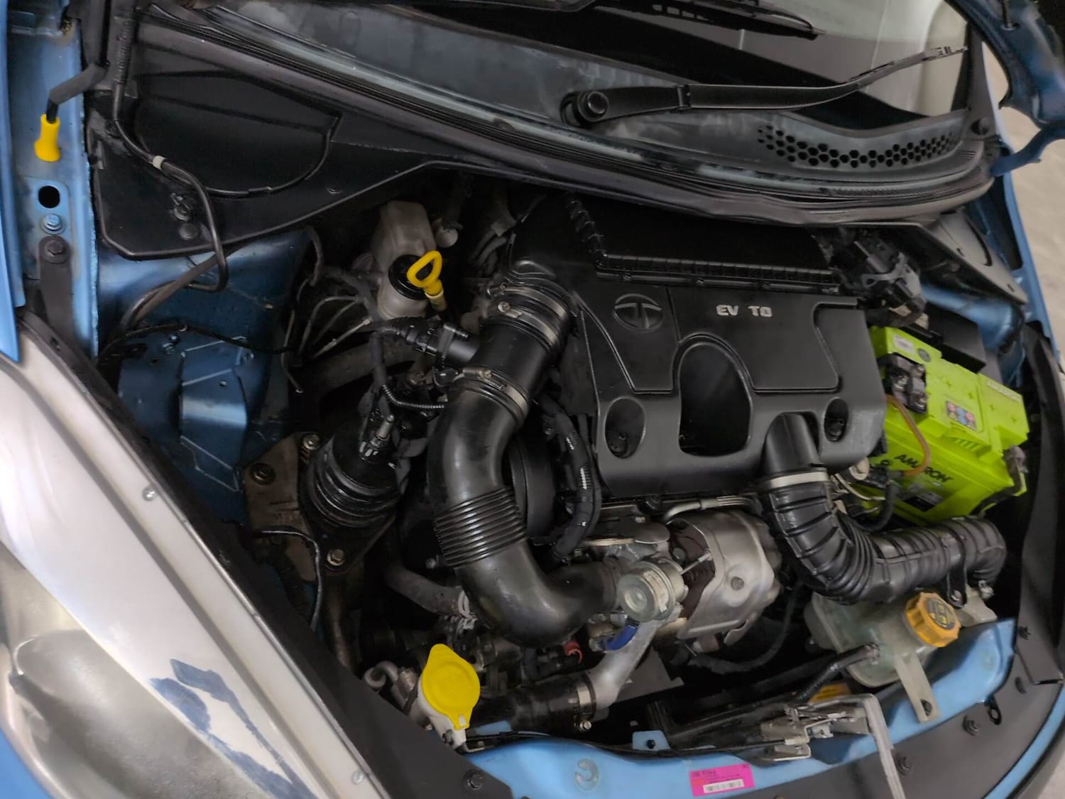 Used 2017 Tata Tiago Revotorq XT Diesel Manual engine ENGINE RIGHT SIDE VIEW