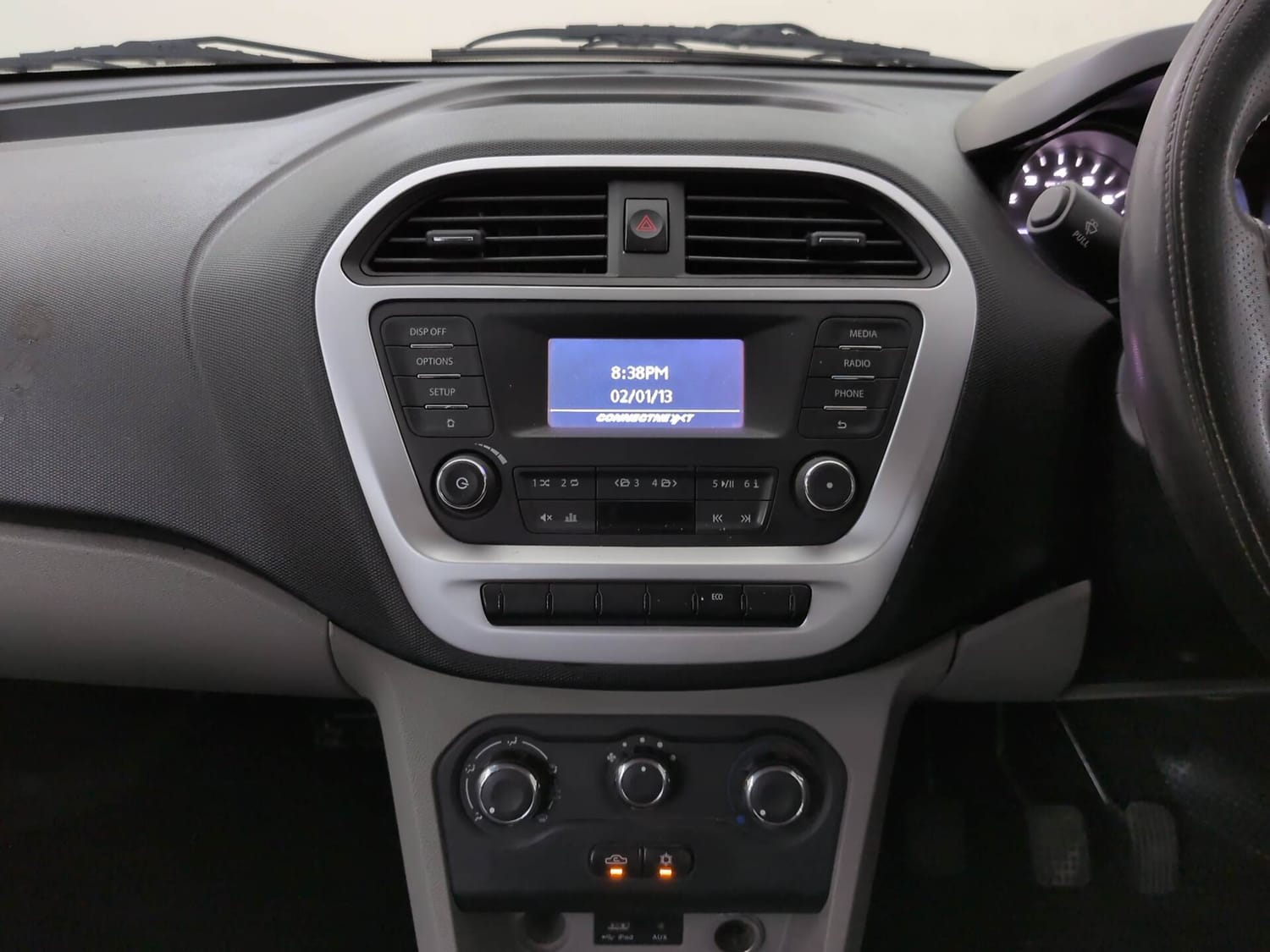 Used 2017 Tata Tiago Revotorq XT Diesel Manual interior MUSIC SYSTEM & AC CONTROL VIEW