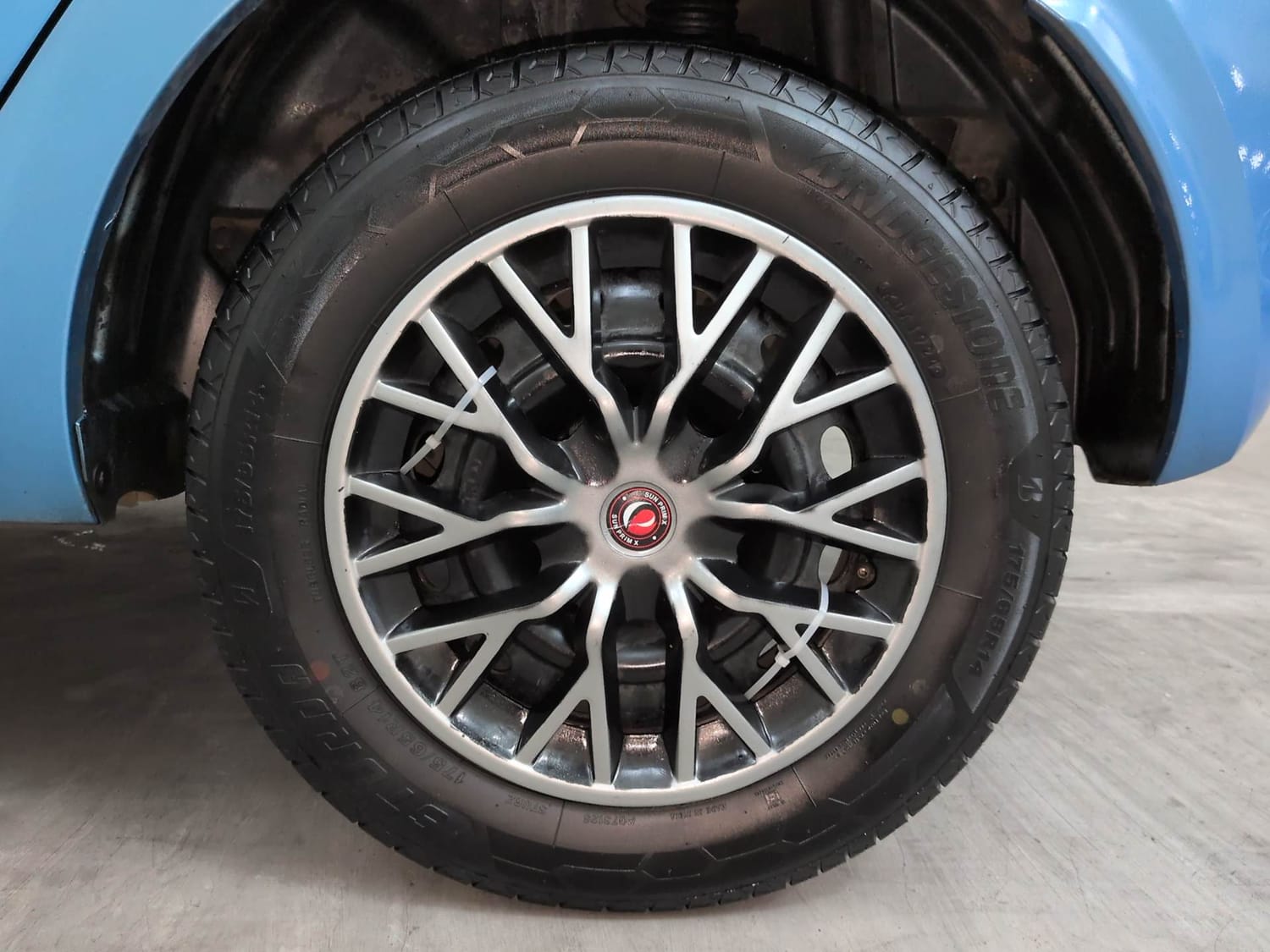 Used 2017 Tata Tiago Revotorq XT Diesel Manual tyres LEFT REAR TYRE RIM VIEW