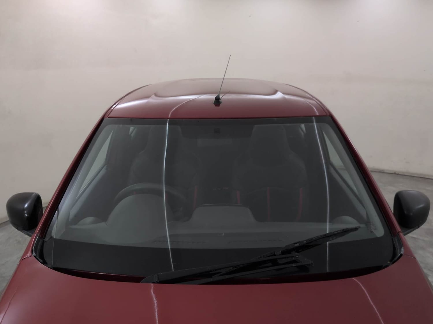 Used 2016 Renault Kwid RXT Petrol Manual exterior FRONT WINDSHIELD VIEW