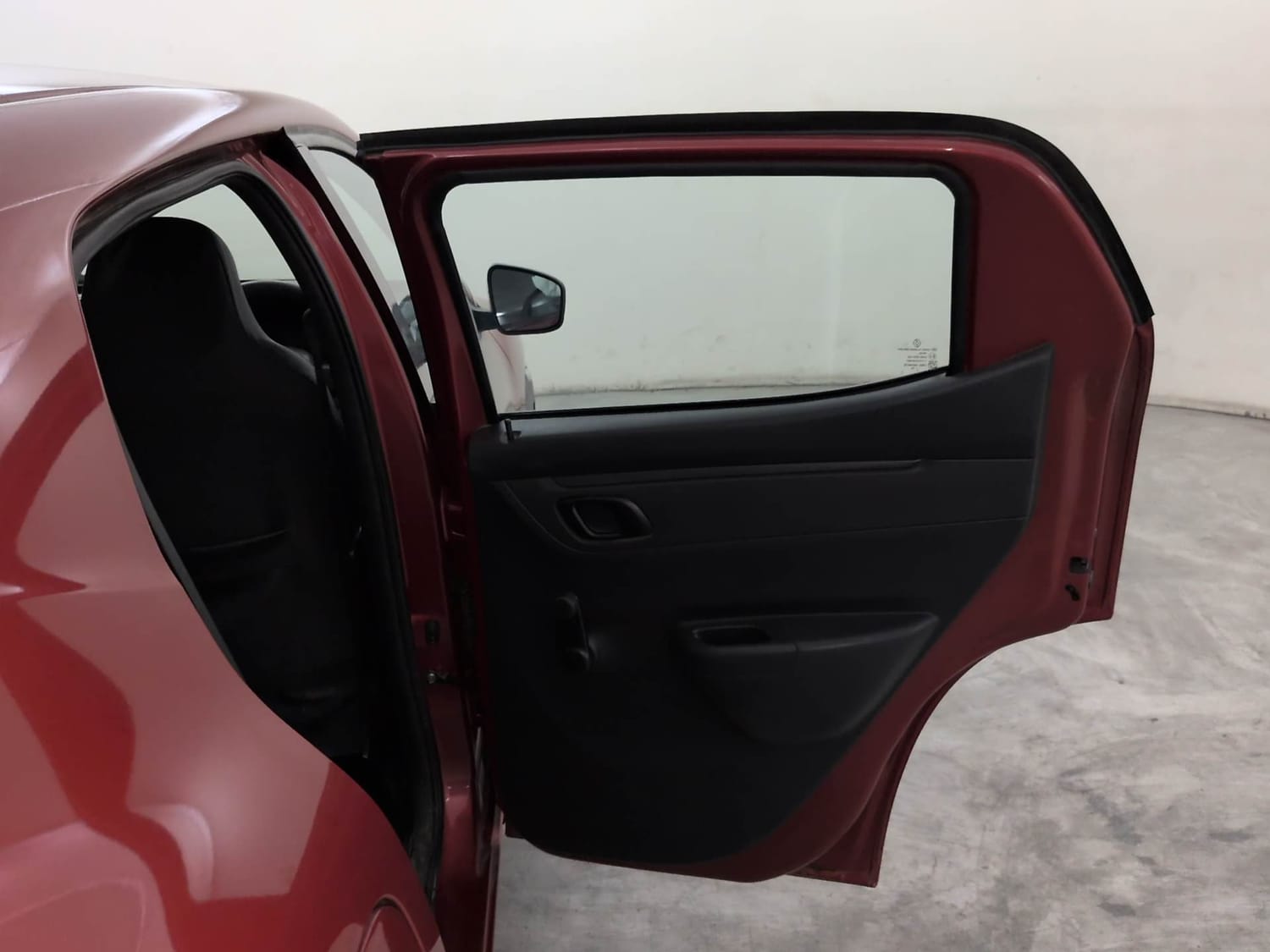 Used 2016 Renault Kwid RXT Petrol Manual interior RIGHT REAR DOOR OPEN VIEW
