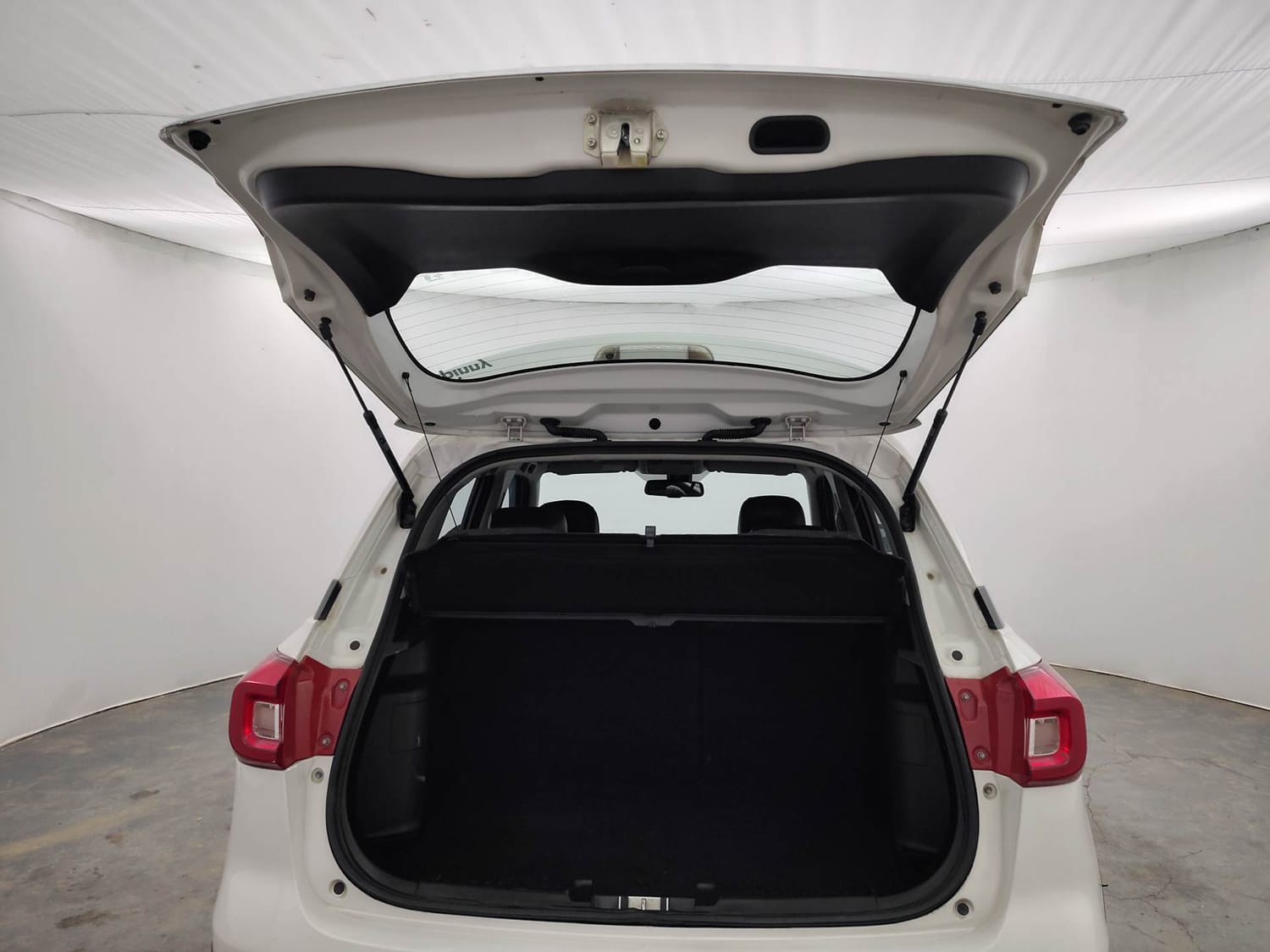 Used 2021 maruti-suzuki Vitara Brezza ZXi Plus Petrol Manual interior DICKY DOOR OPEN VIEW