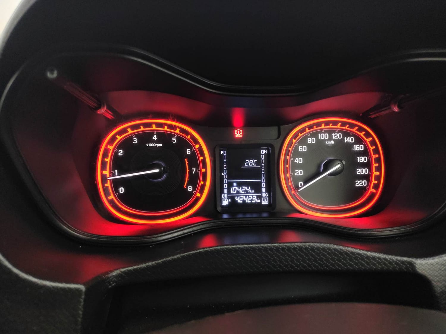 Used 2021 maruti-suzuki Vitara Brezza ZXi Plus Petrol Manual interior CLUSTERMETER VIEW