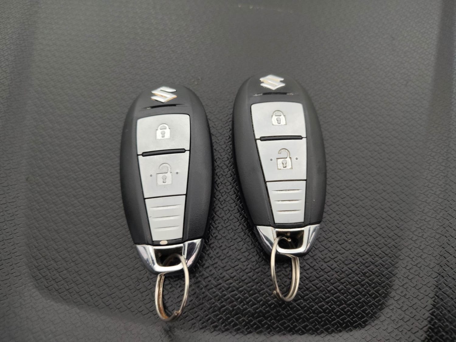Used 2021 maruti-suzuki Vitara Brezza ZXi Plus Petrol Manual extra CAR KEY VIEW