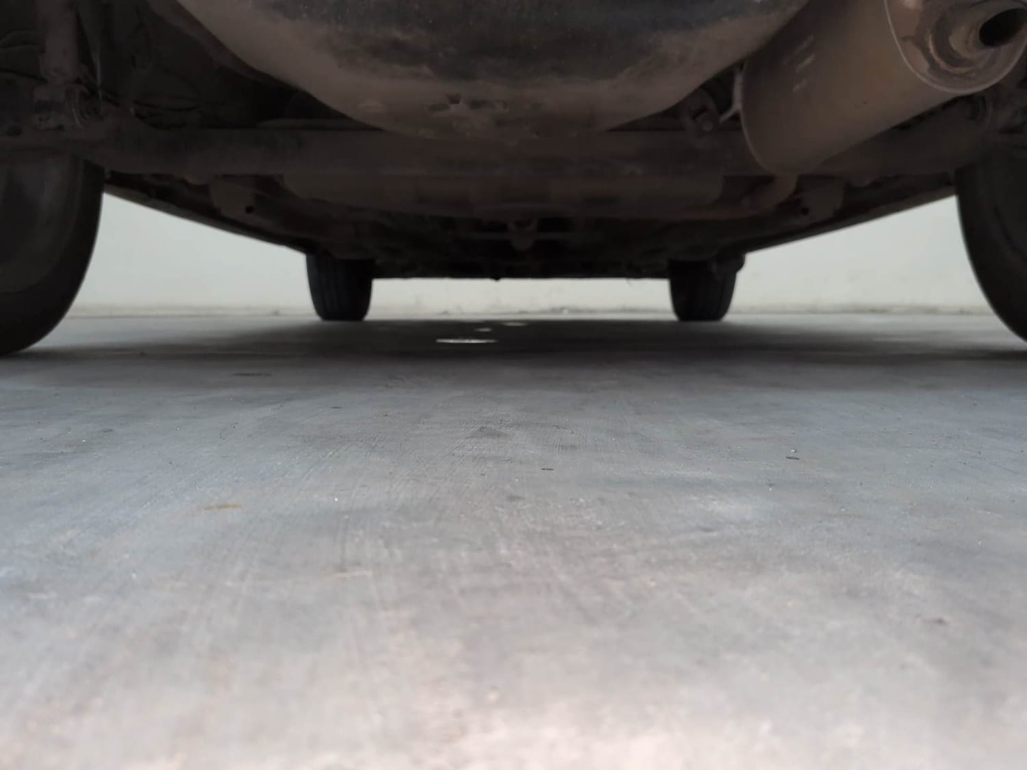 Used 2020 Tata Tiago XZA Plus Petrol Automatic extra REAR UNDERBODY VIEW (TAKEN FROM REAR)