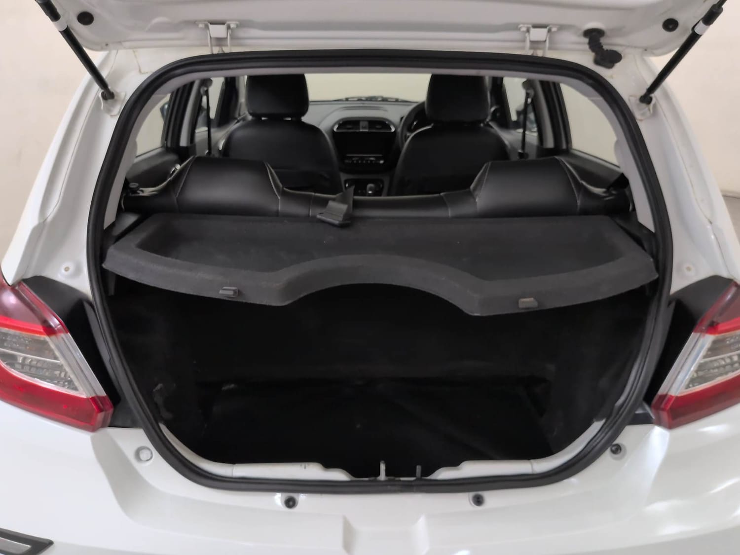 Used 2020 Tata Tiago XZA Plus Petrol Automatic interior DICKY INSIDE VIEW