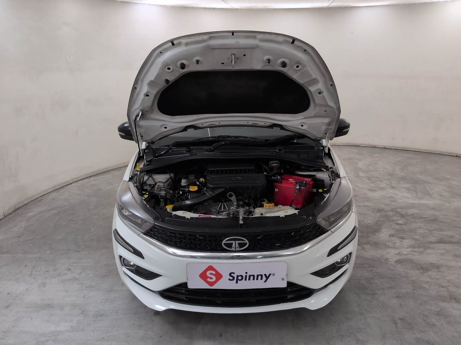Used 2020 Tata Tiago XZA Plus Petrol Automatic engine ENGINE & BONNET OPEN FRONT VIEW