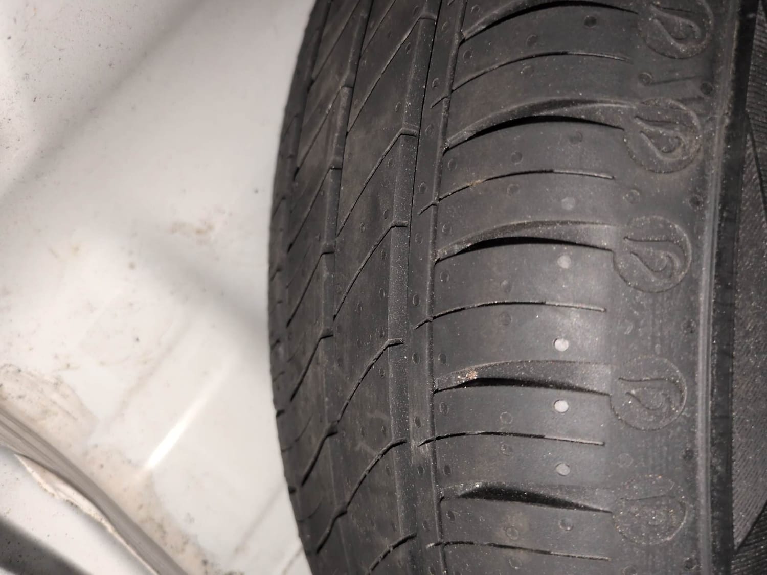 Used 2020 Tata Tiago XZA Plus Petrol Automatic tyres SPARE TYRE VIEW