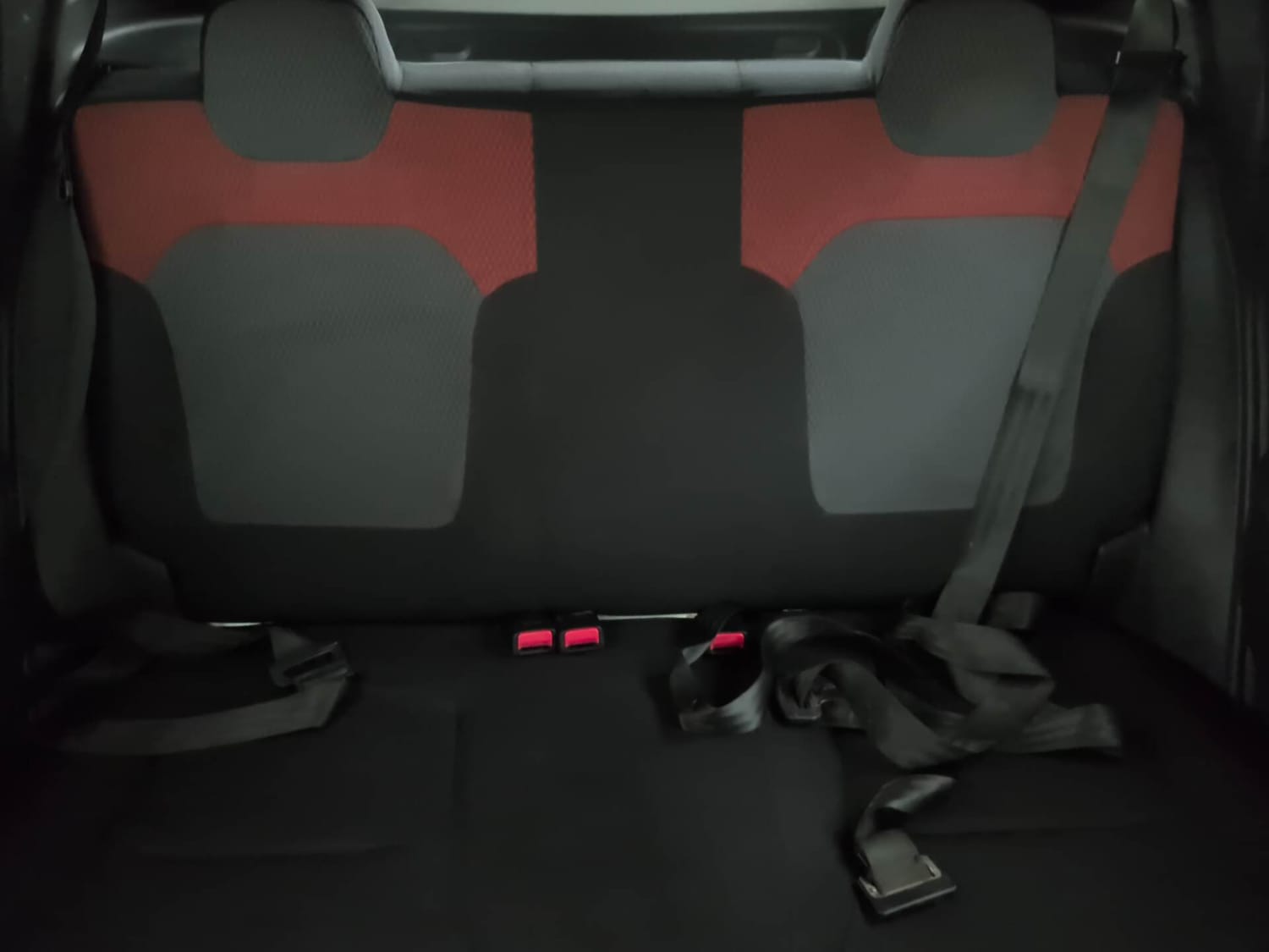 Used 2015 Renault Kwid RXT Petrol Manual interior REAR SEAT CONDITION VIEW