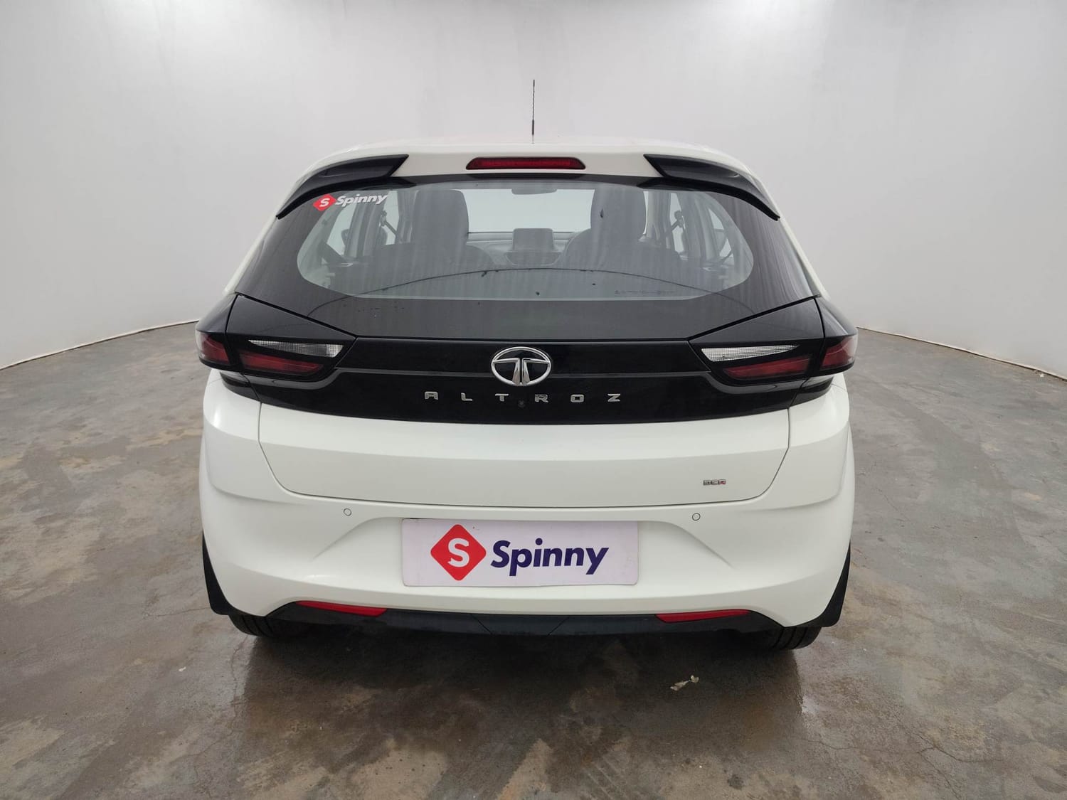 Used 2023 Tata Altroz XTA Petrol Petrol Automatic exterior BACK VIEW