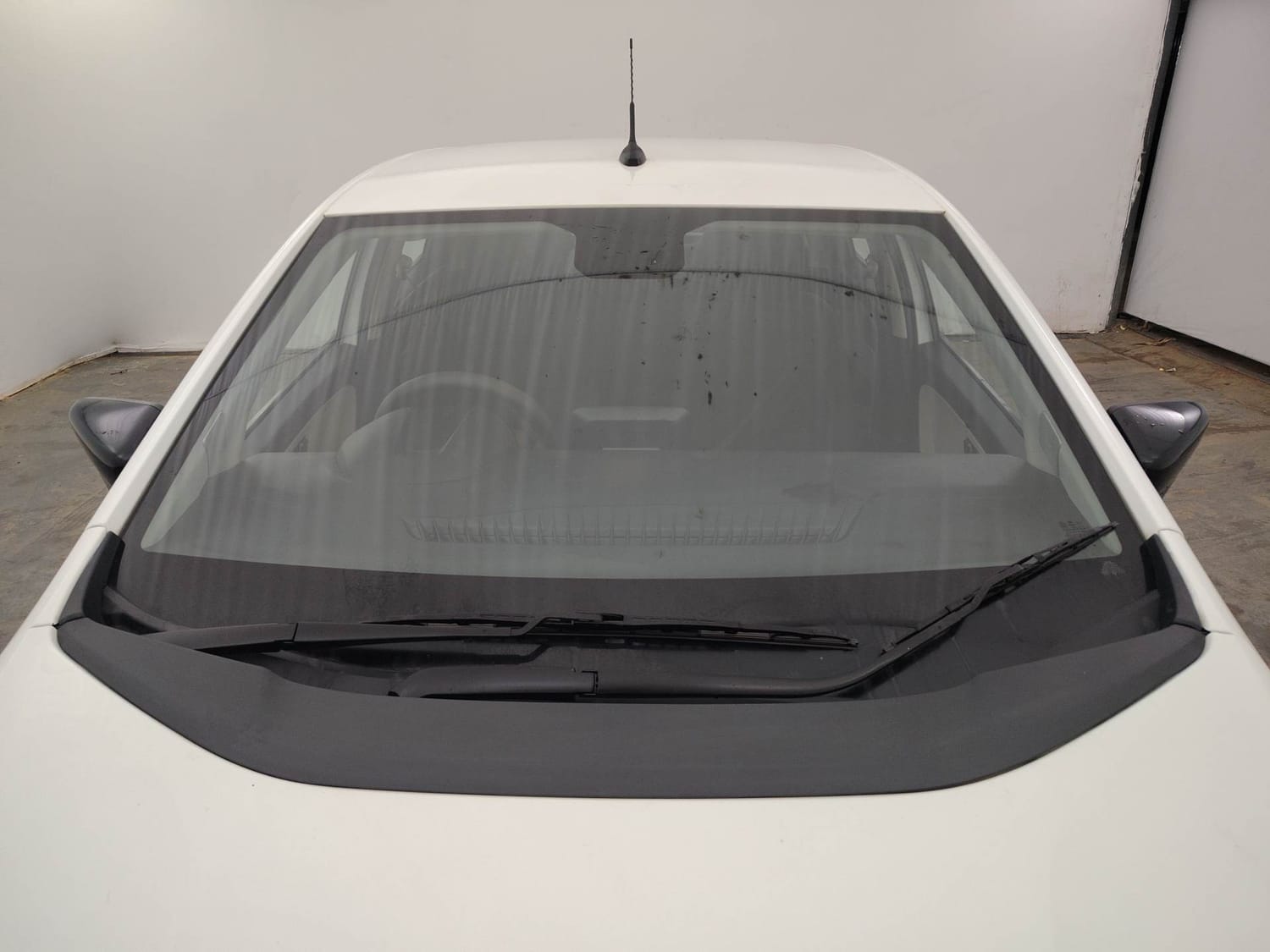 Used 2023 Tata Altroz XTA Petrol Petrol Automatic exterior FRONT WINDSHIELD VIEW