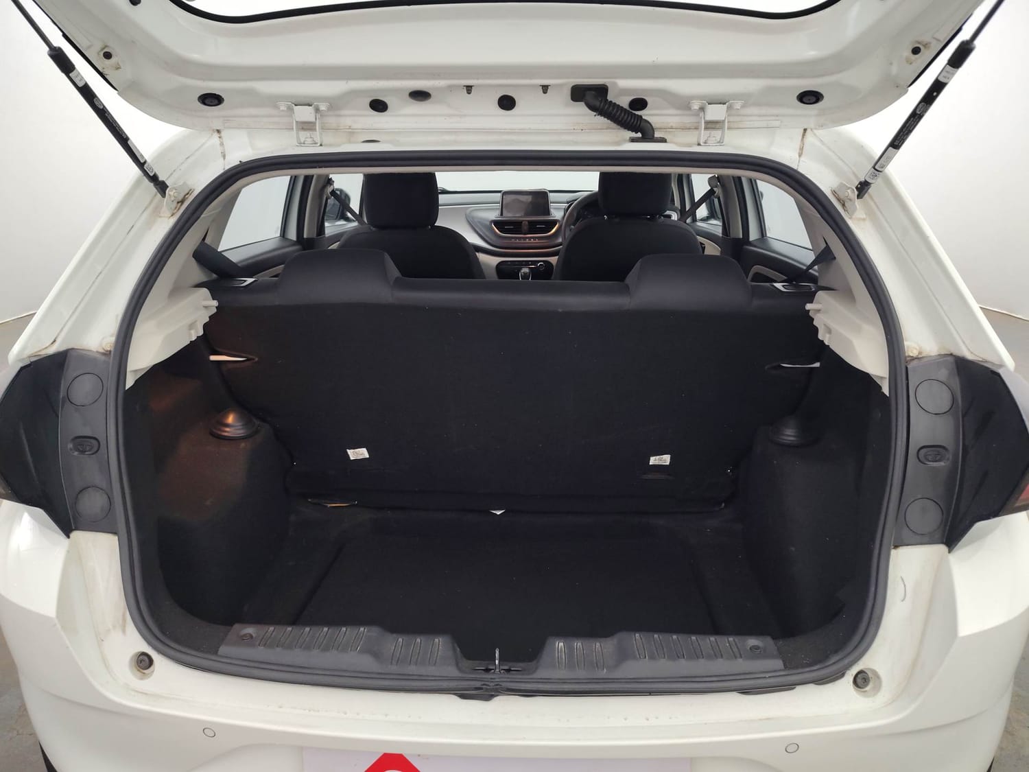Used 2023 Tata Altroz XTA Petrol Petrol Automatic interior DICKY INSIDE VIEW