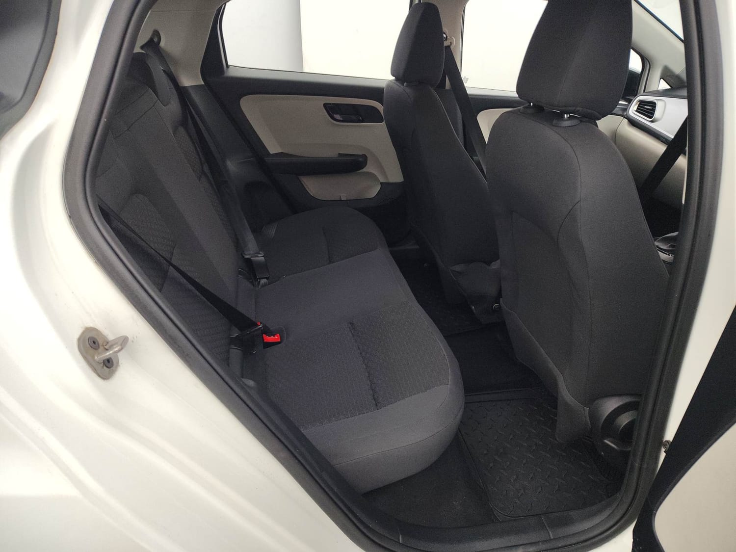 Used 2023 Tata Altroz XTA Petrol Petrol Automatic interior RIGHT SIDE REAR DOOR CABIN VIEW